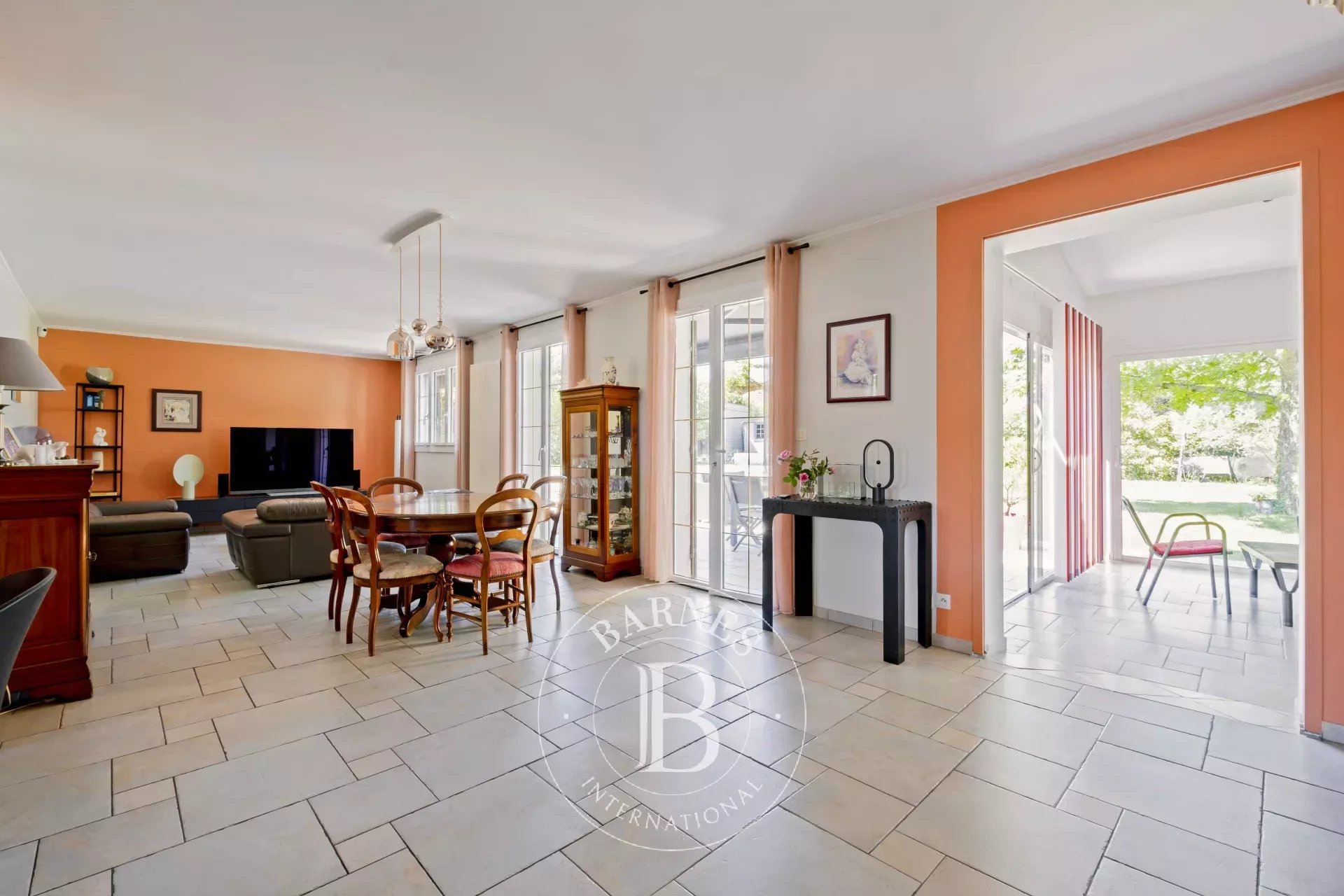 Ev Eysines - picture 4