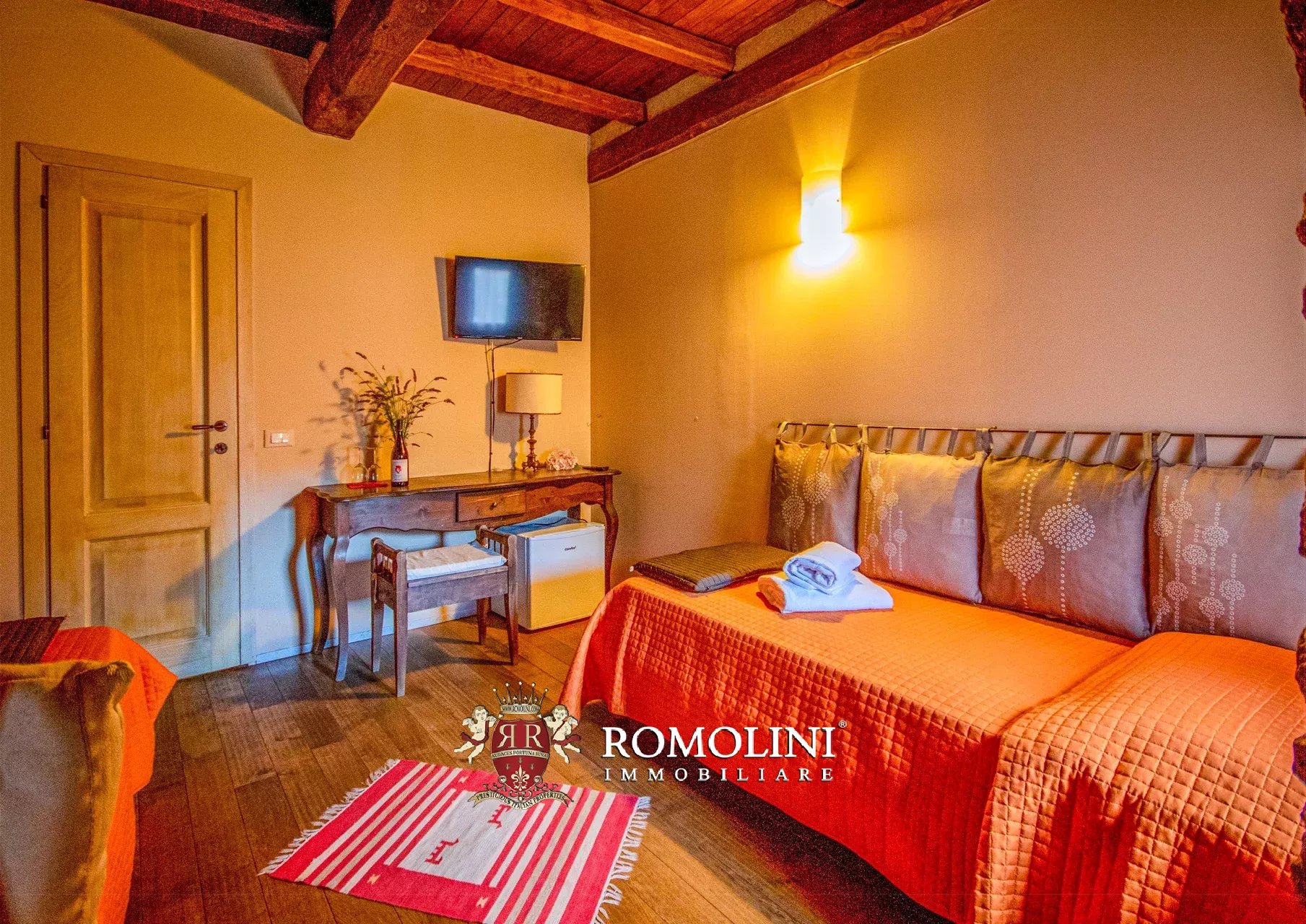 10 Bedroom Chateau's Image 27