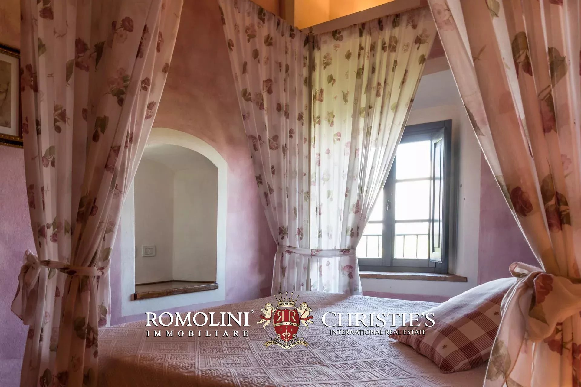 31 Bedroom Villa/Townhouse's Image 36