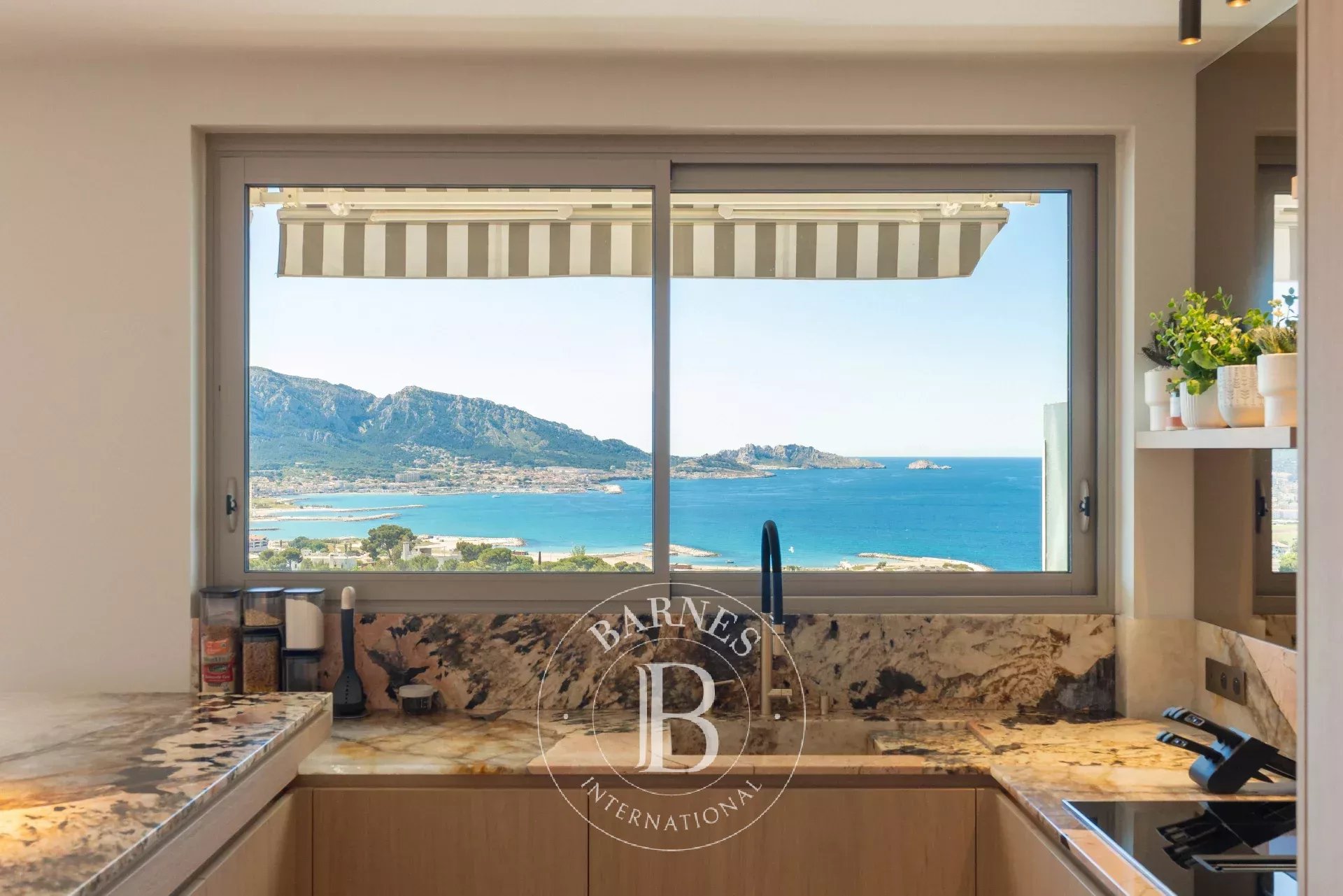 Apartment Marseille 8ème