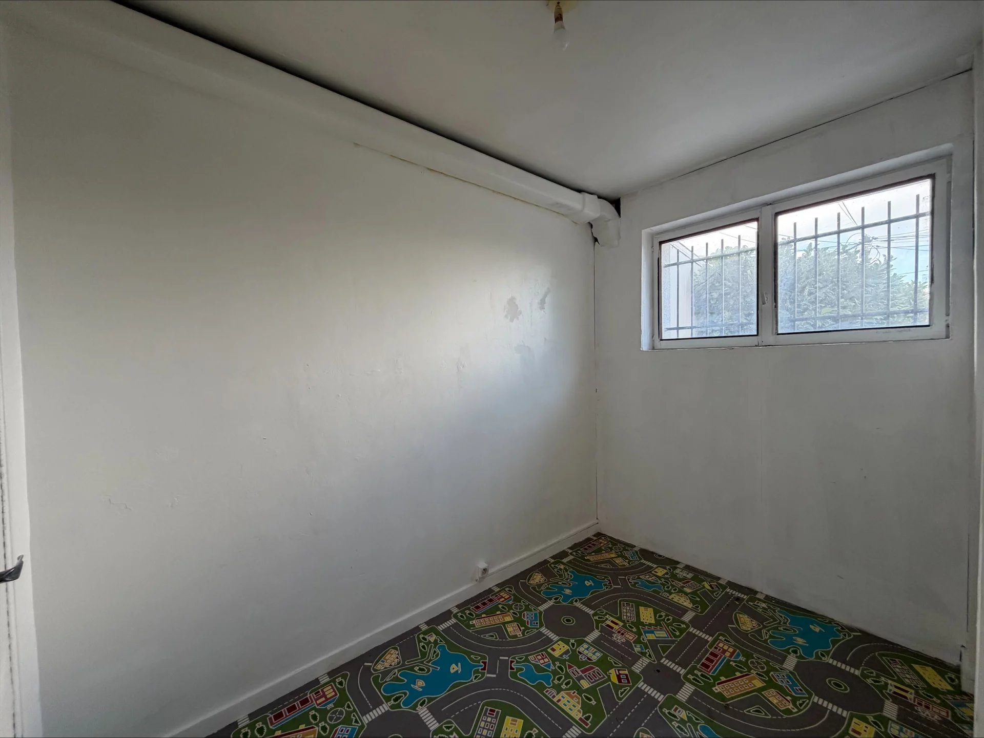 2681592 Location Meyzieu