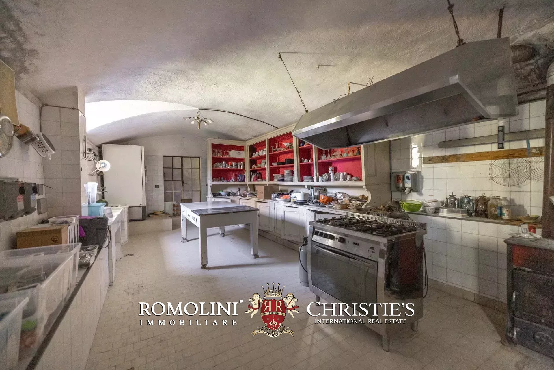 30 Bedroom Villa/Townhouse's Image 68