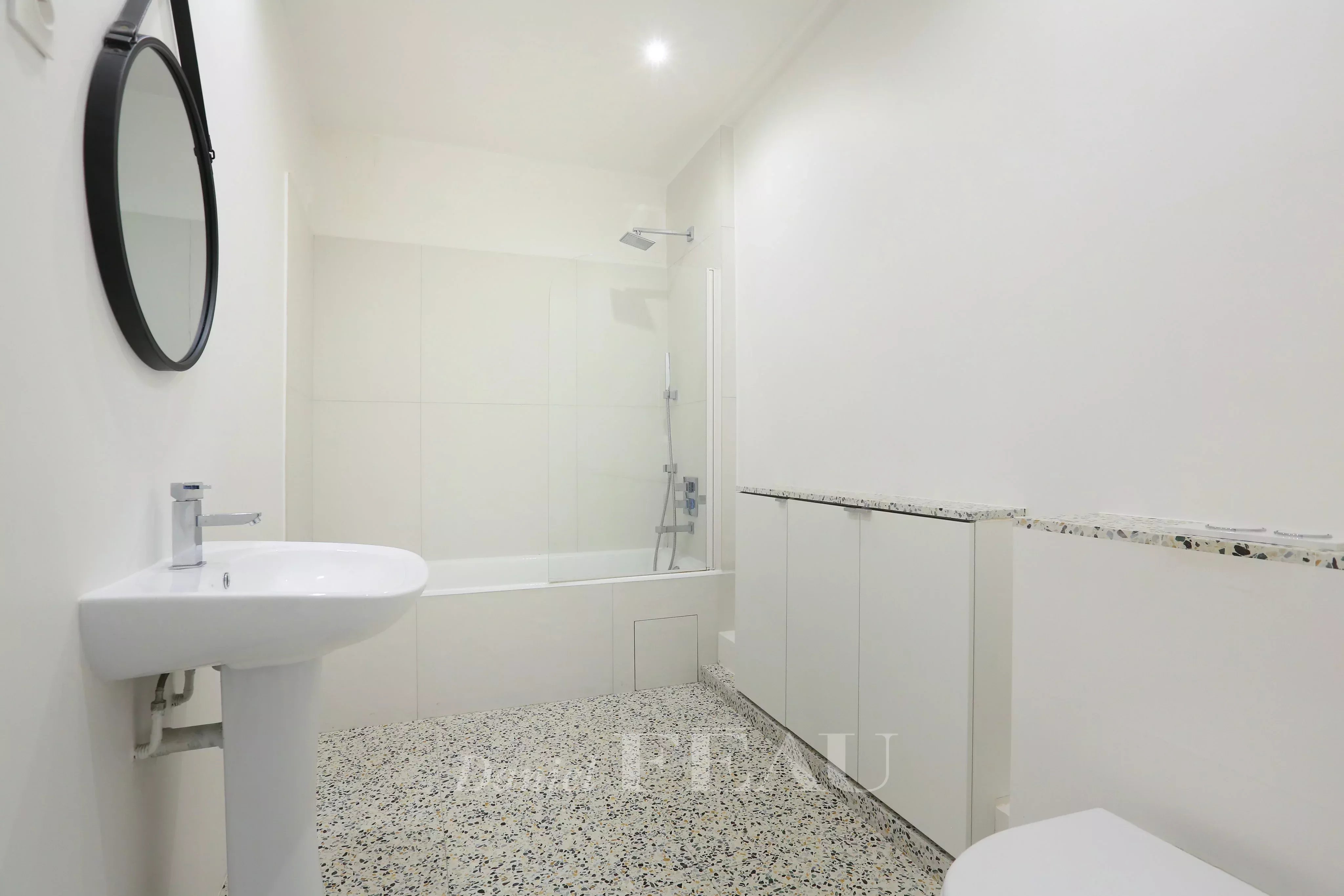 Rental Apartment Paris 18th