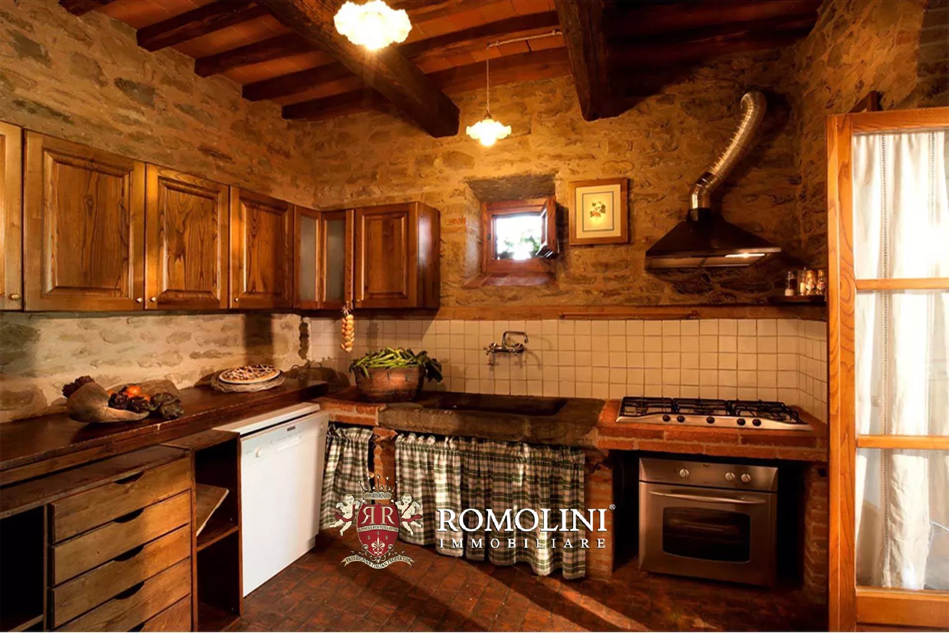 16 Bedroom Vineyard's Image 68