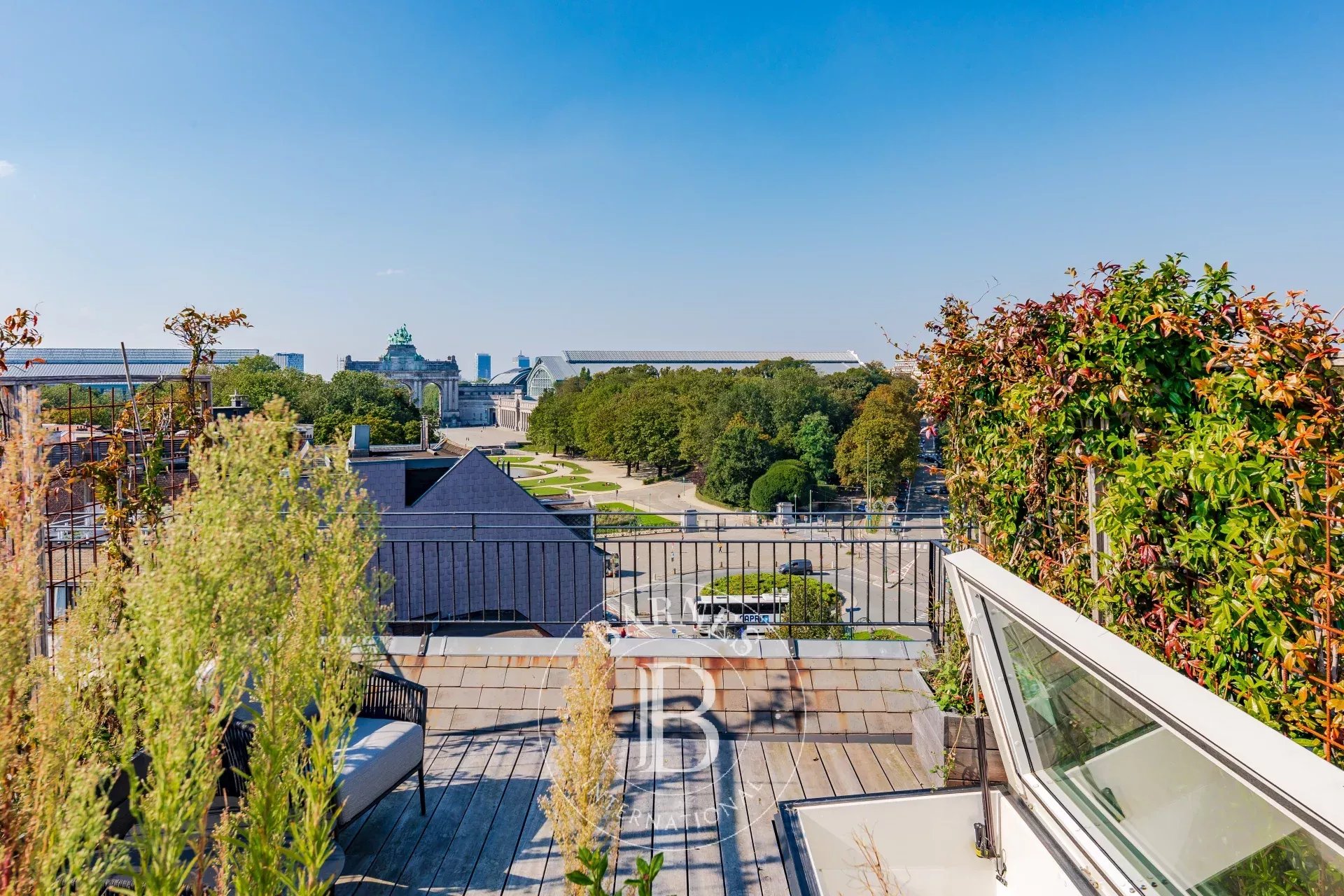 Appartement 2 chambres 1 bureau roof top