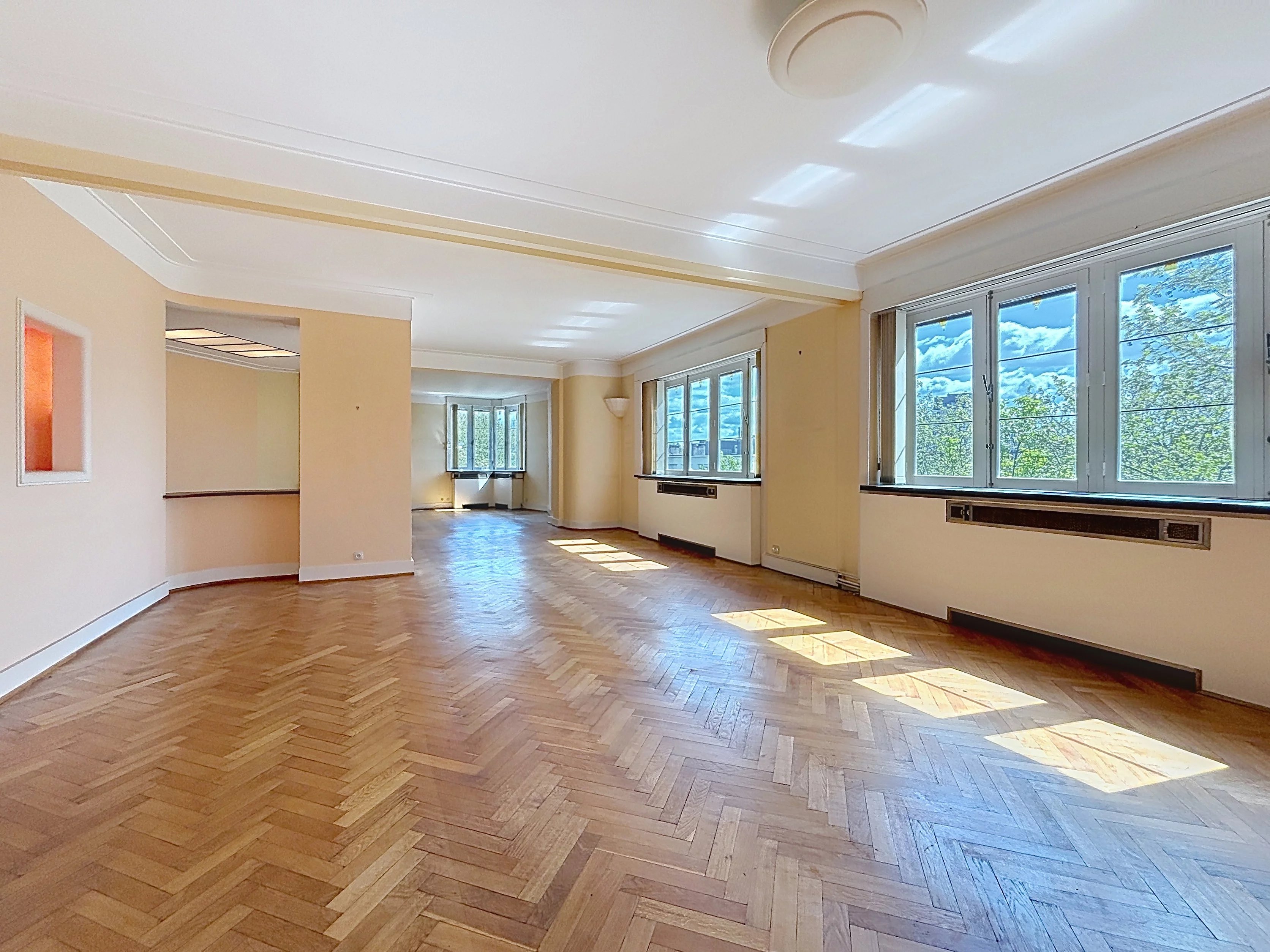 Ixelles - Avenue Molière - Elegant appartement