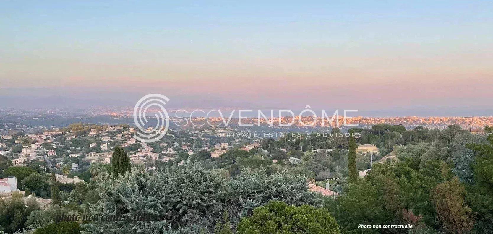 SUPER CANNES DEUX VILLAS A CONSTRUIRE SUR TERRAIN VUE MER PERMIS PURGE A VENDRE