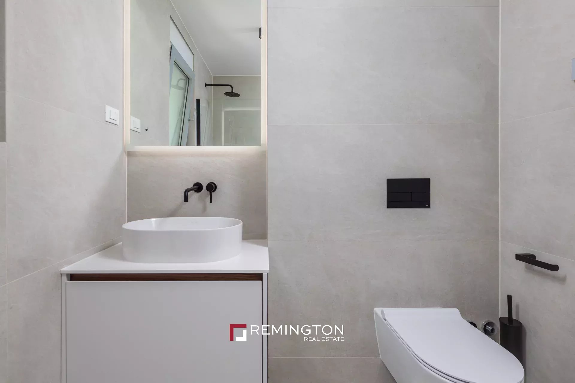 2 Bedroom Apartment/Flat's Image 15
