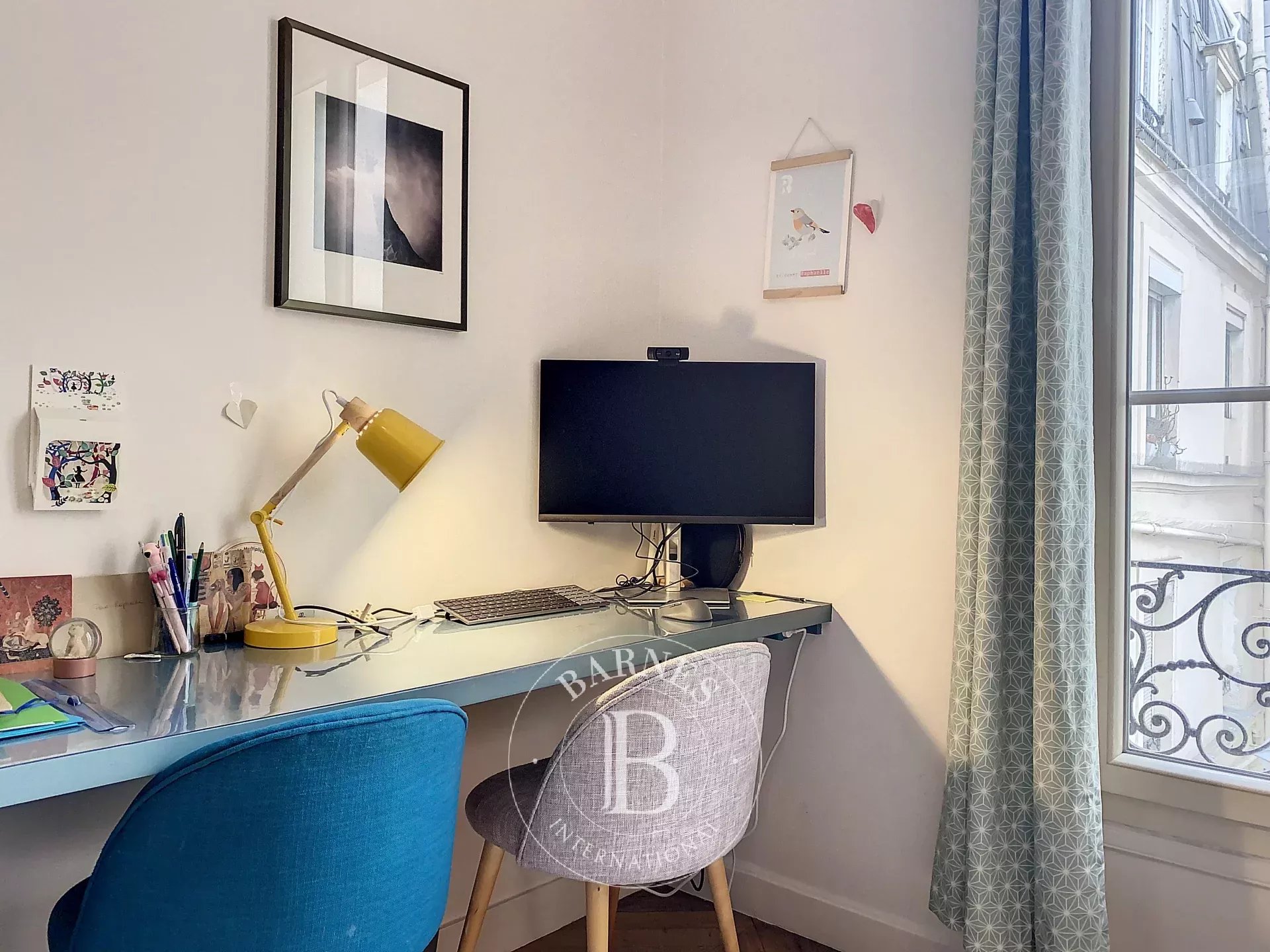 Daire Paris 9ème - picture 25