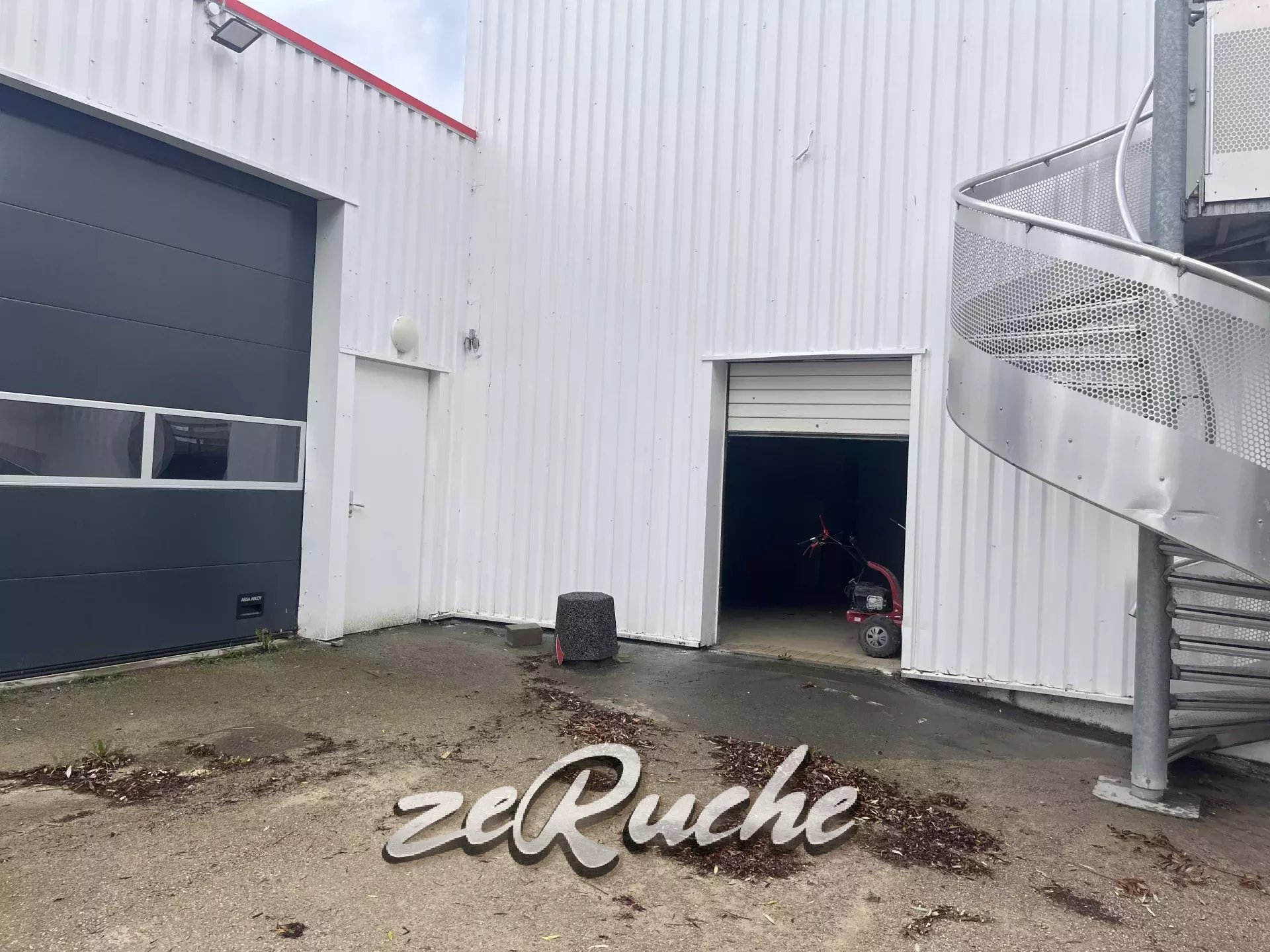 Sale Retail space Douvres-la-Délivrande