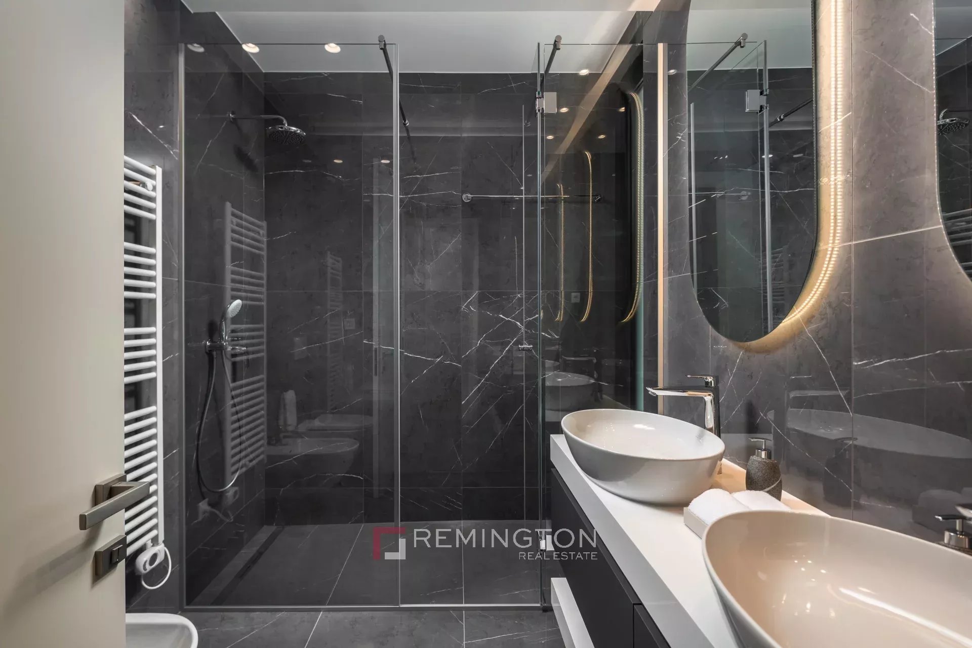 5 Bedroom Villa/Townhouse's Image 20