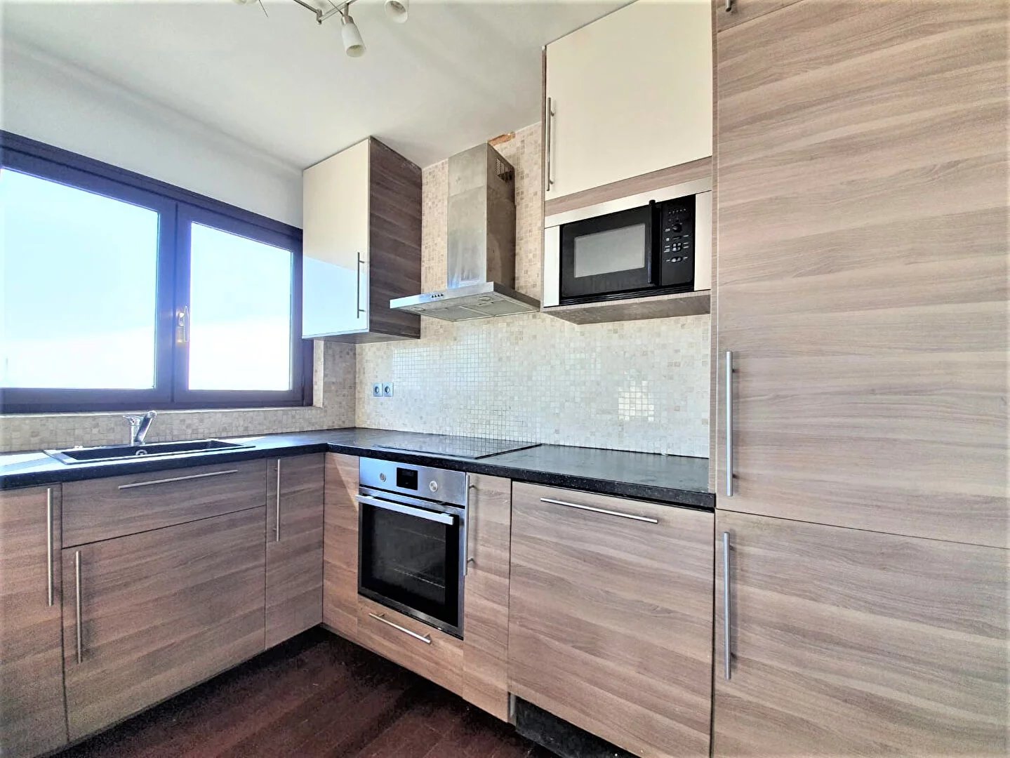 Appartement  2 pièce(s) 42 m2+  Cave