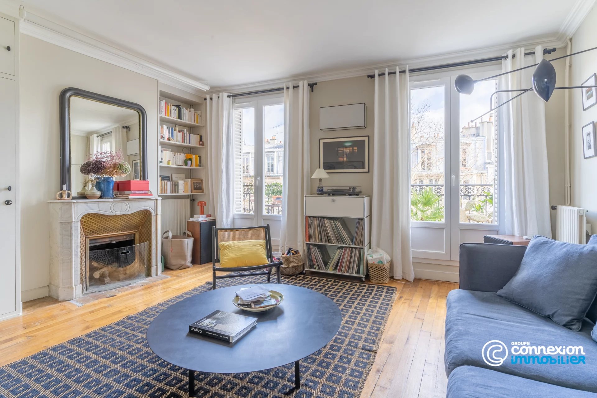 MAGNIFIQUE APPARTEMENT TRAVERSANT AVEC BALCON