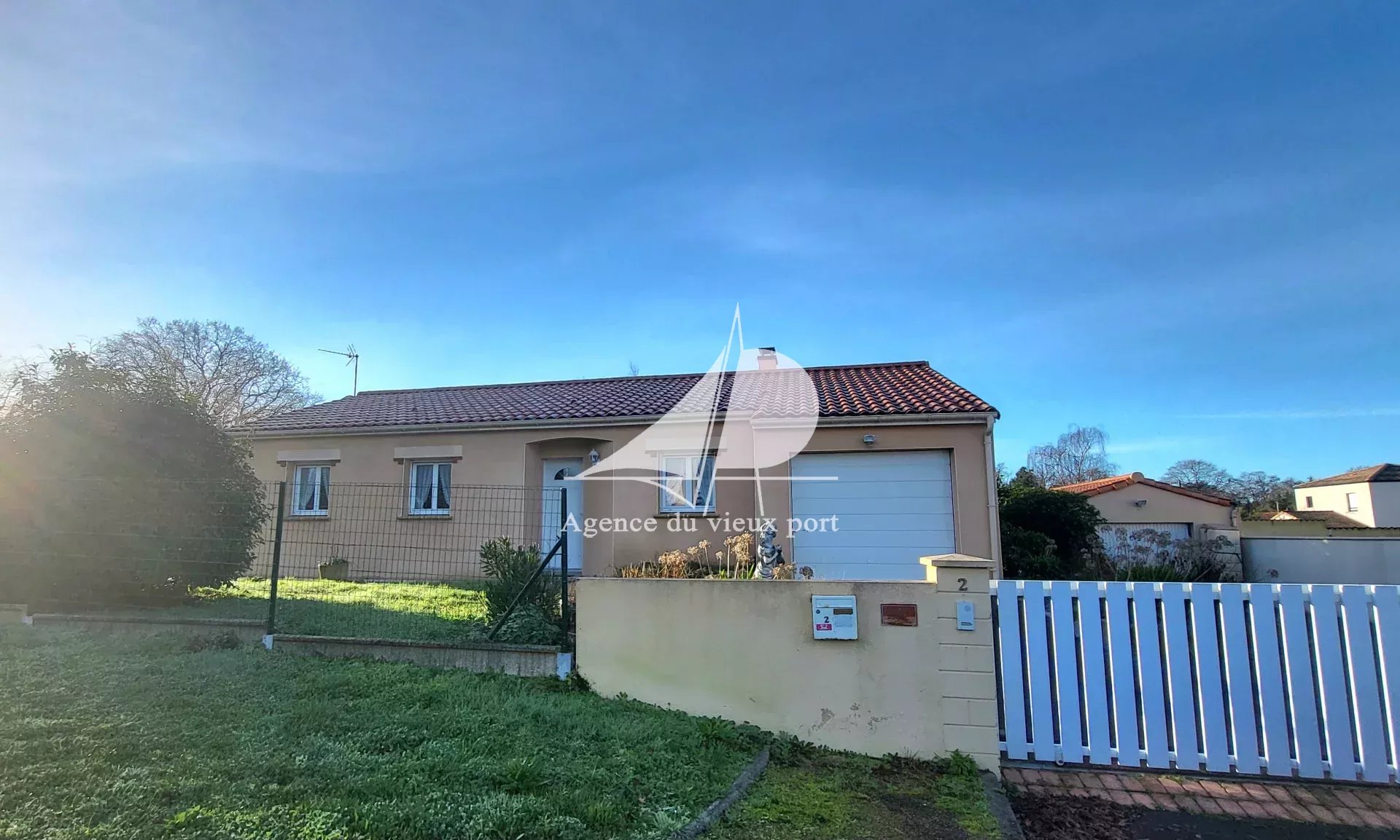 Agence immobilière de 