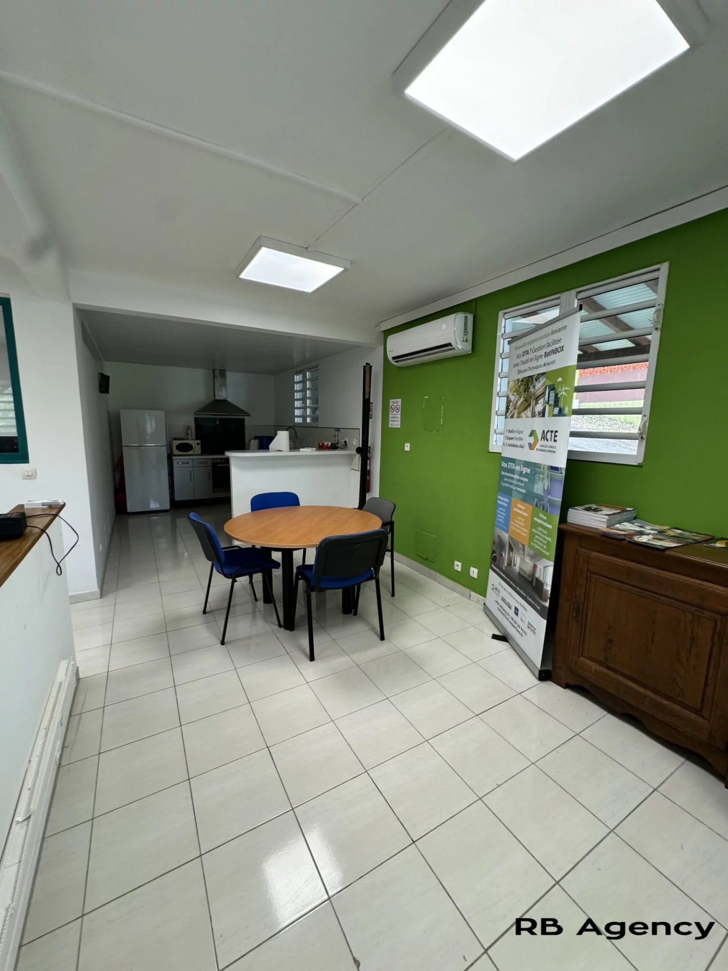 Location Bureau Ducos