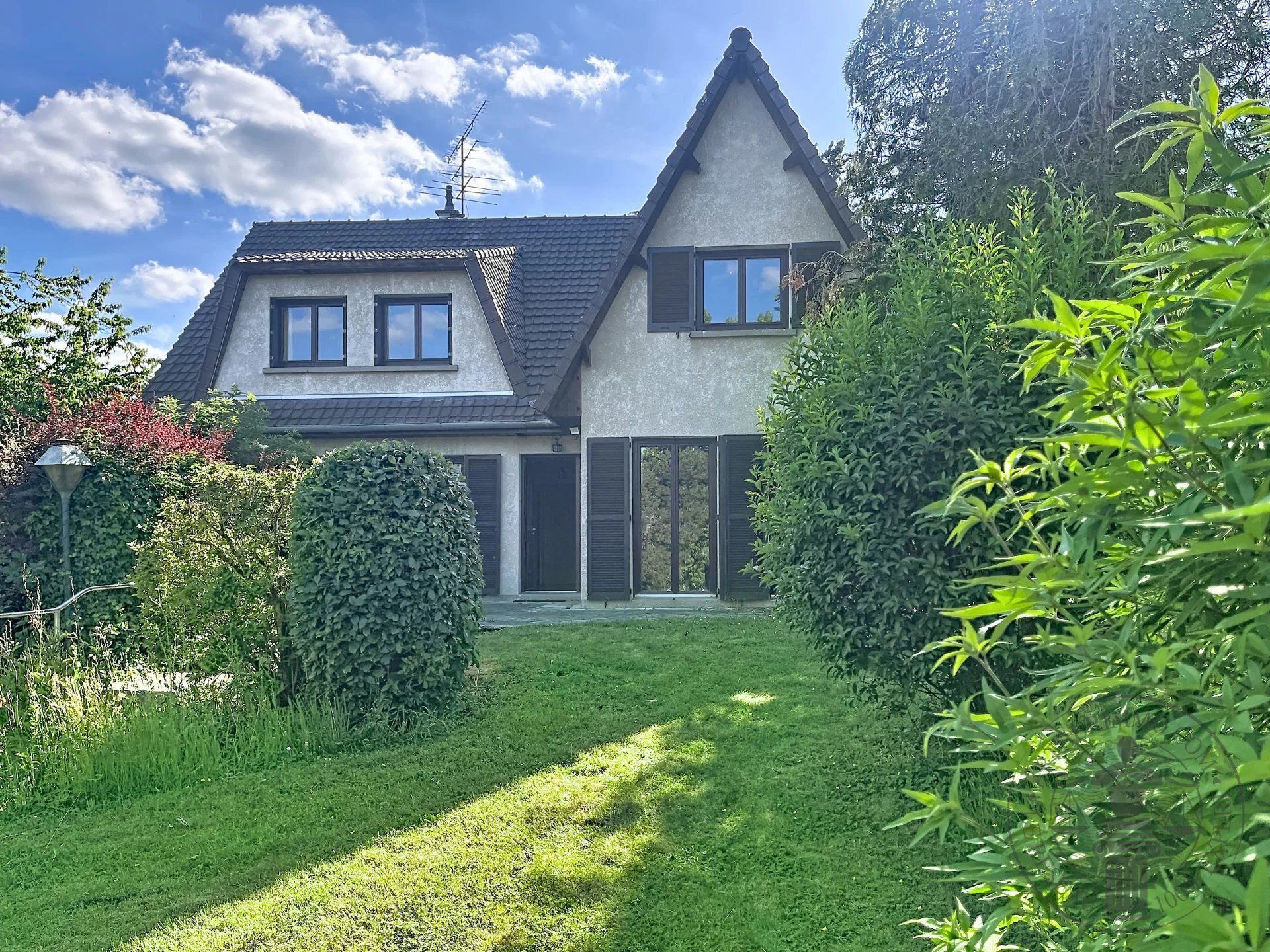 Agence immobilière de Arthurimmo.com Dourdan