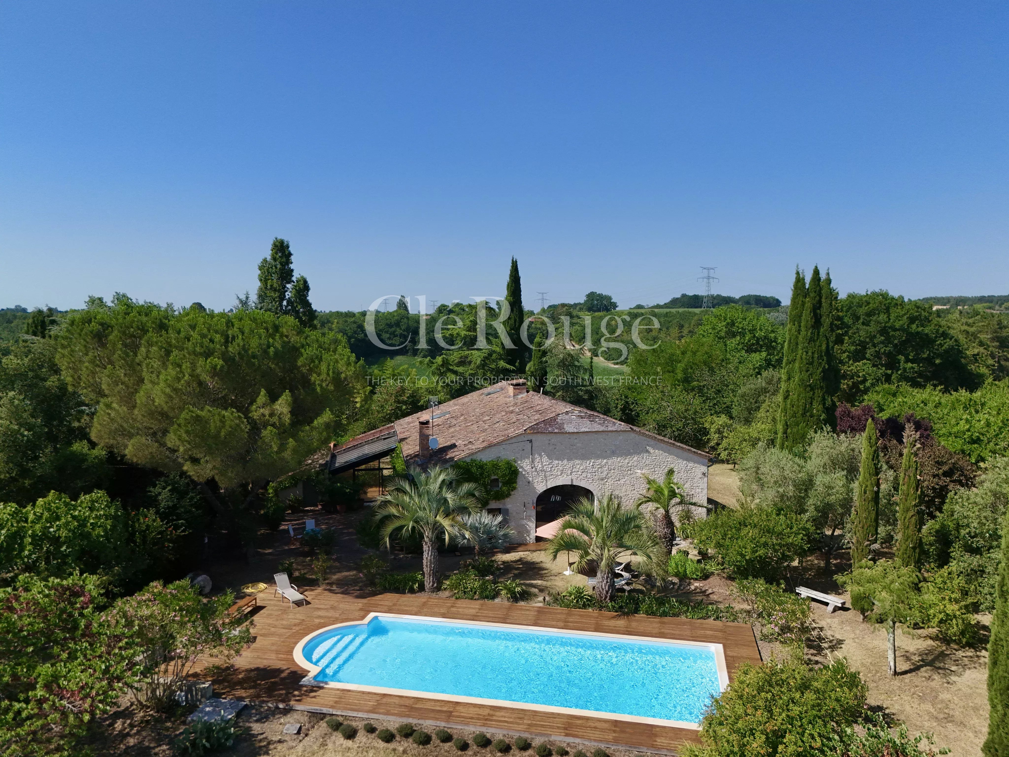 House in Duras - view 1