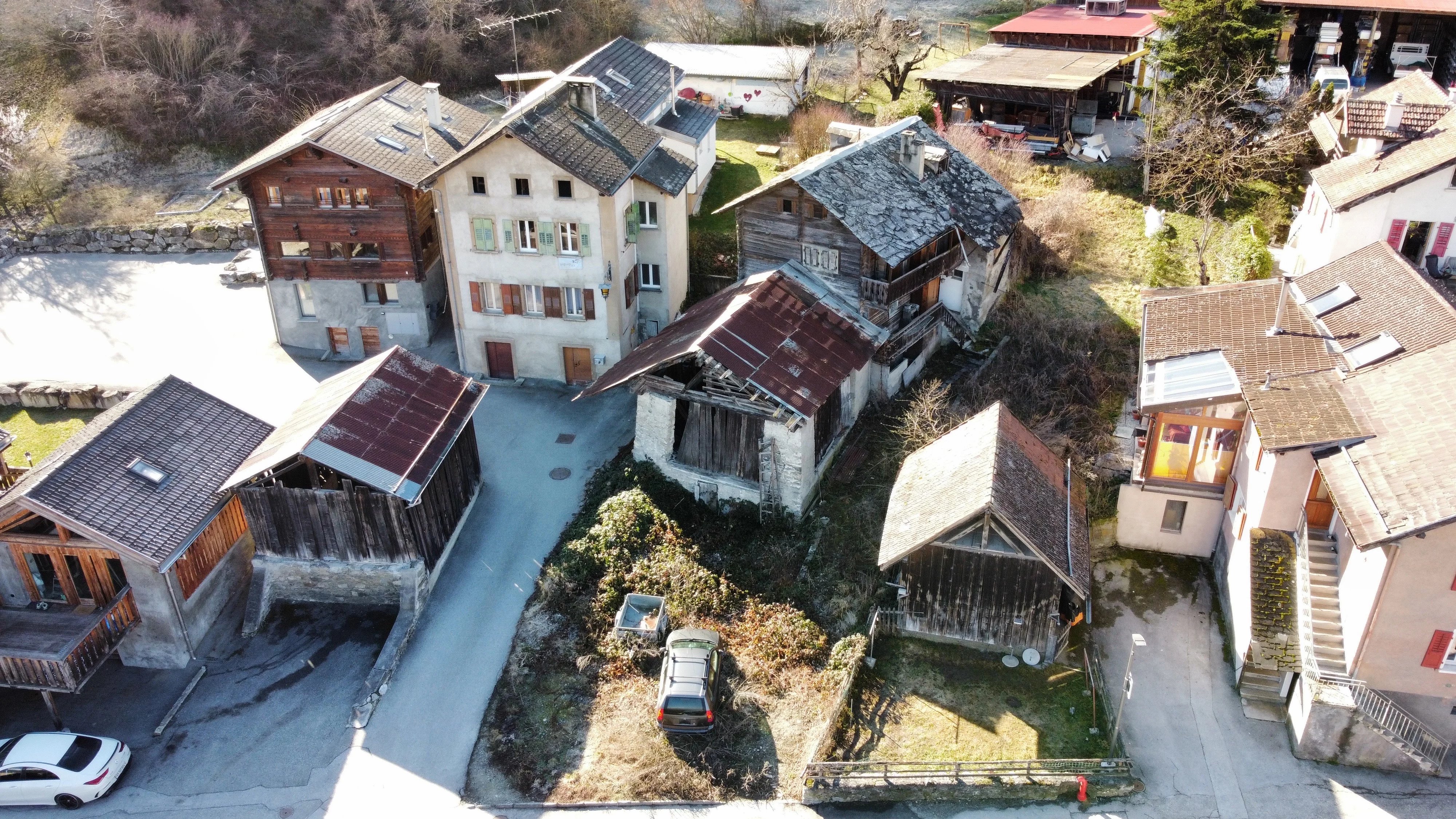 Propriété villageoise avec potentiel de développement !