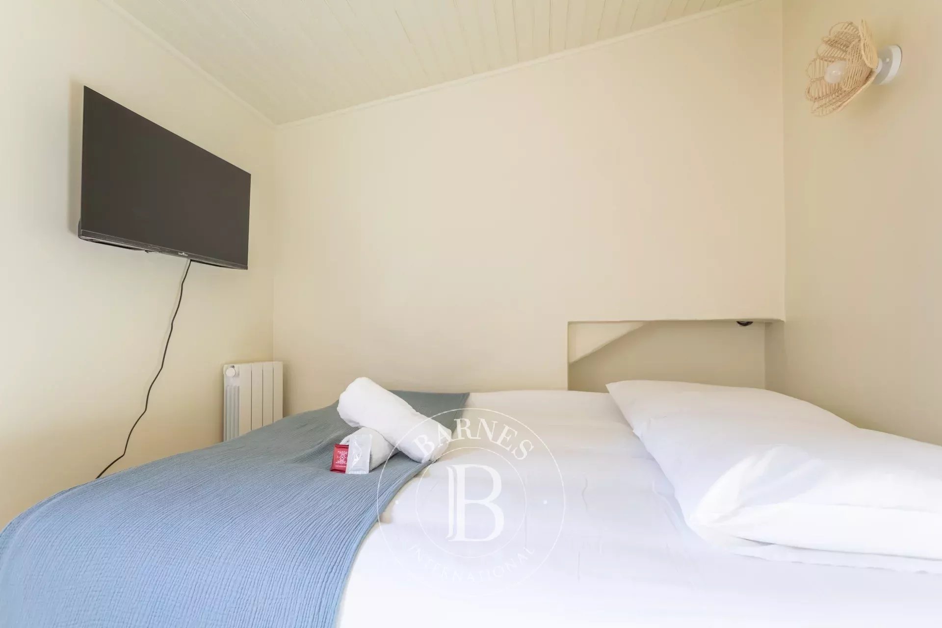 Ev Marseille 7ème - picture 10