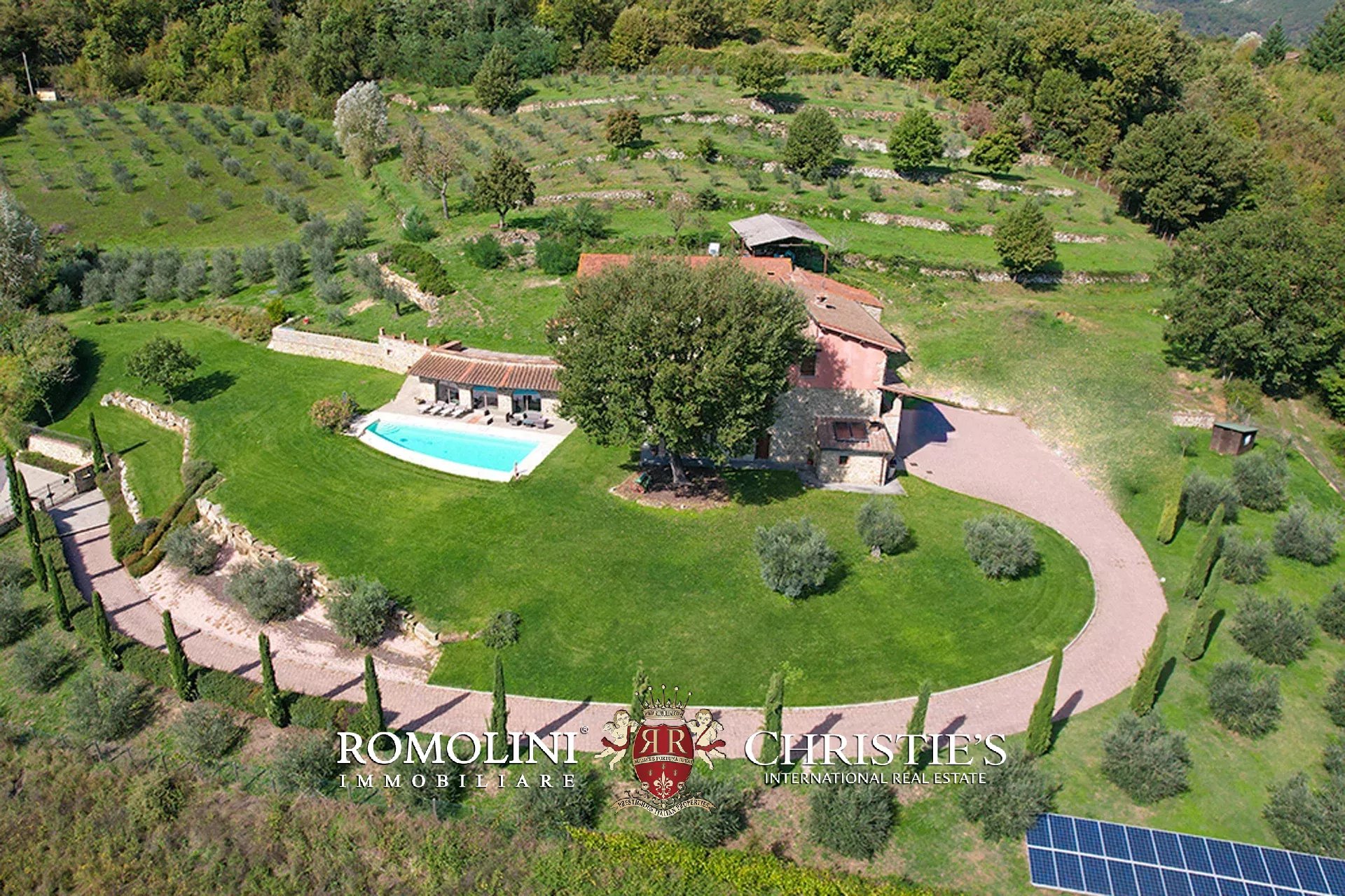4 Bedroom Villa/Townhouse's Image 14
