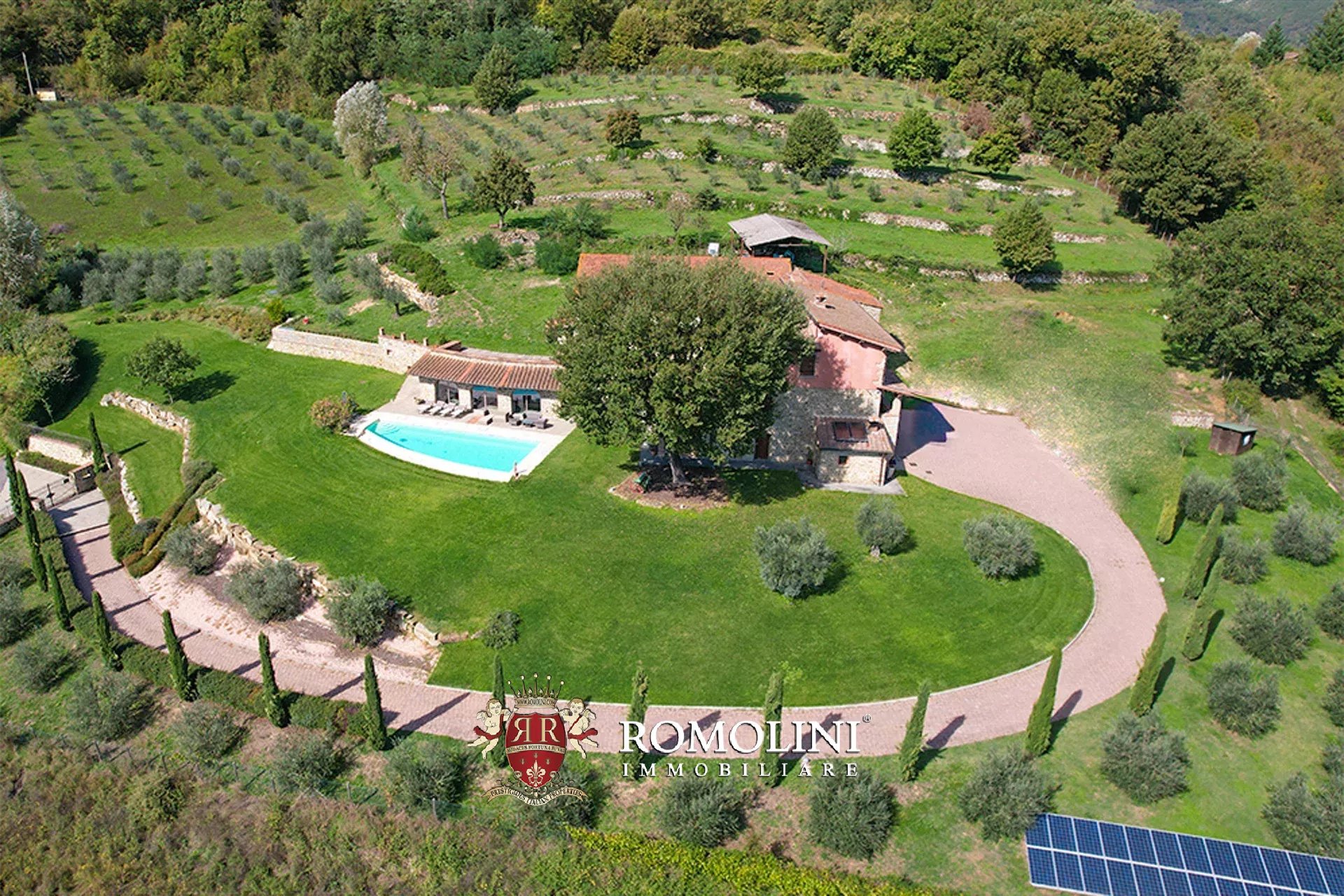 4 Bedroom Villa/Townhouse's Image 14