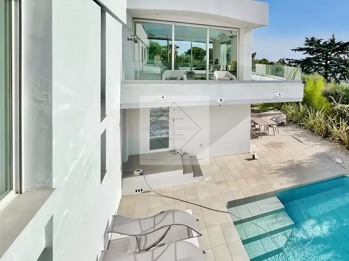 Magnifique villa contemporaine, un bien d'exception — photo 2