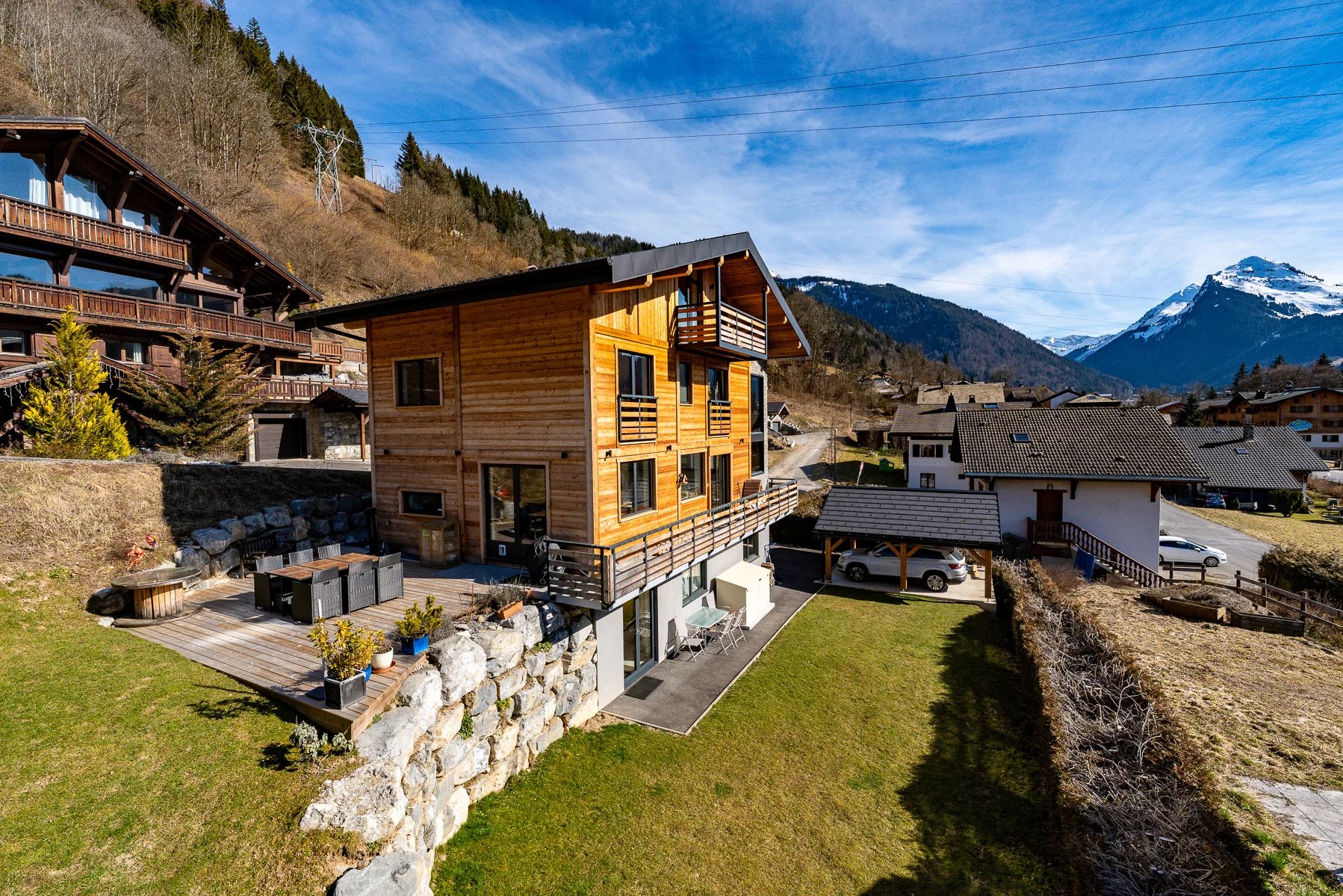Photo of MONTRIOND – Modern 6-bedroom chalet with panoramic views and A rating