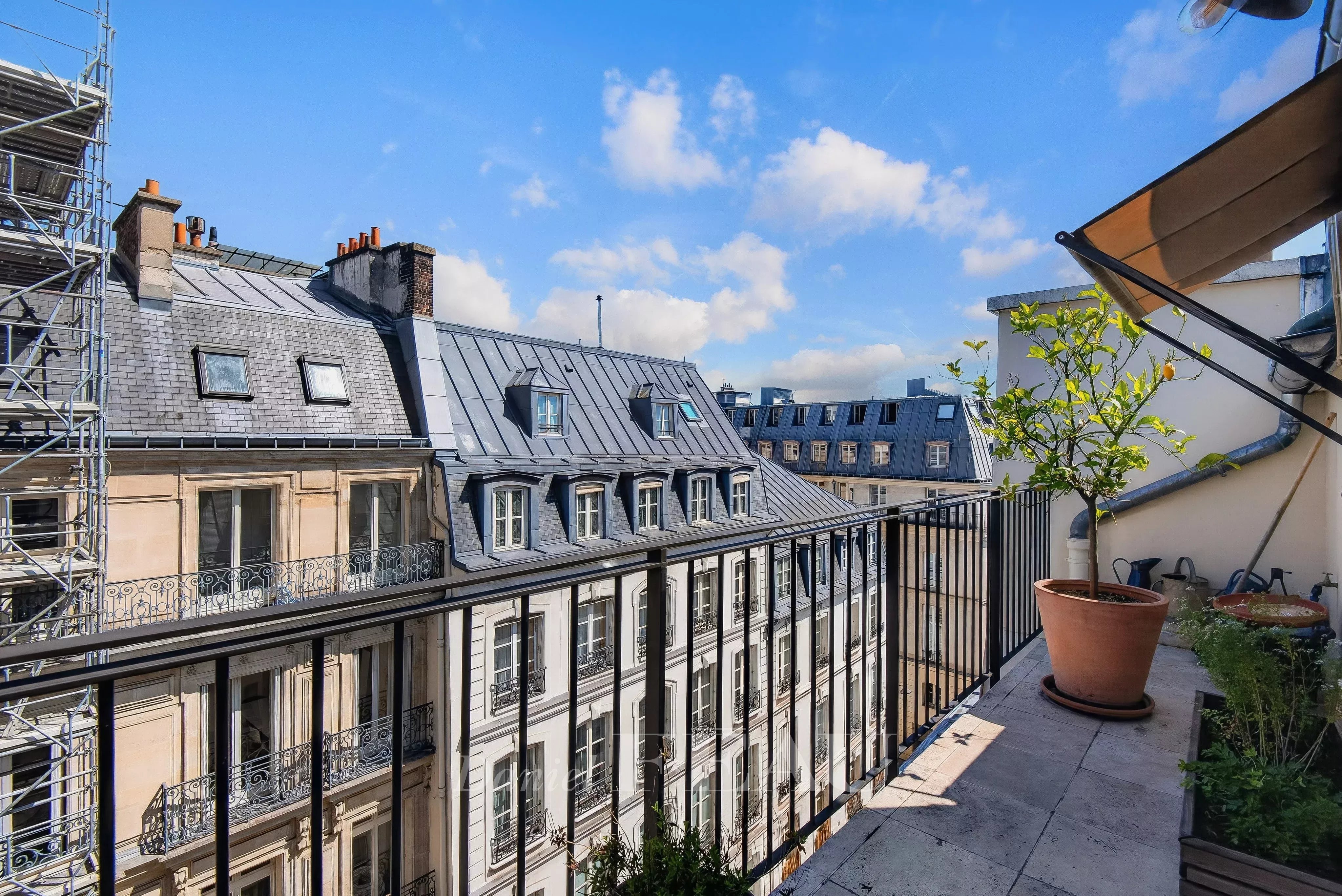 Rental Apartment Paris 8th