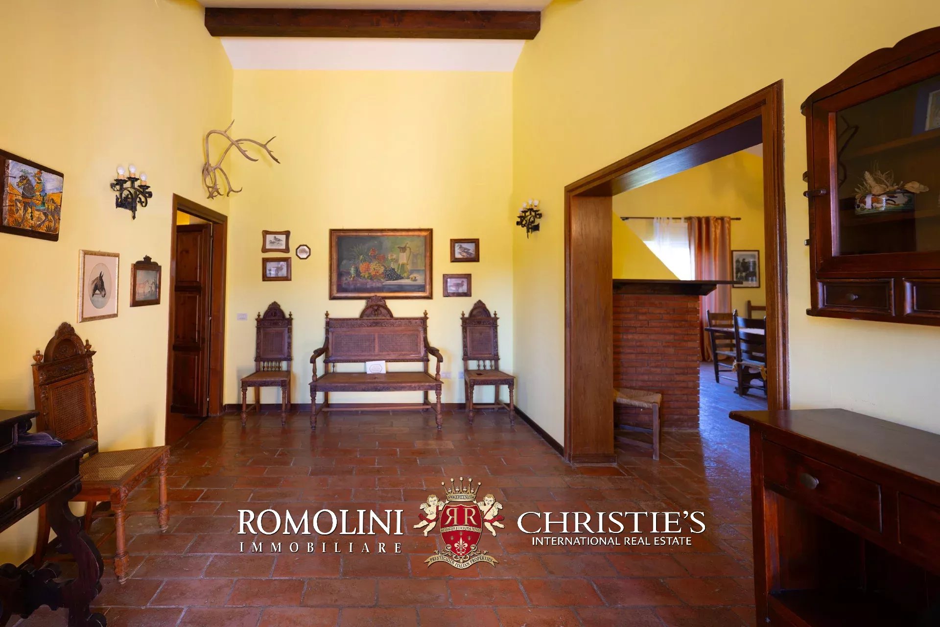 21 Bedroom Villa/Townhouse's Image 38