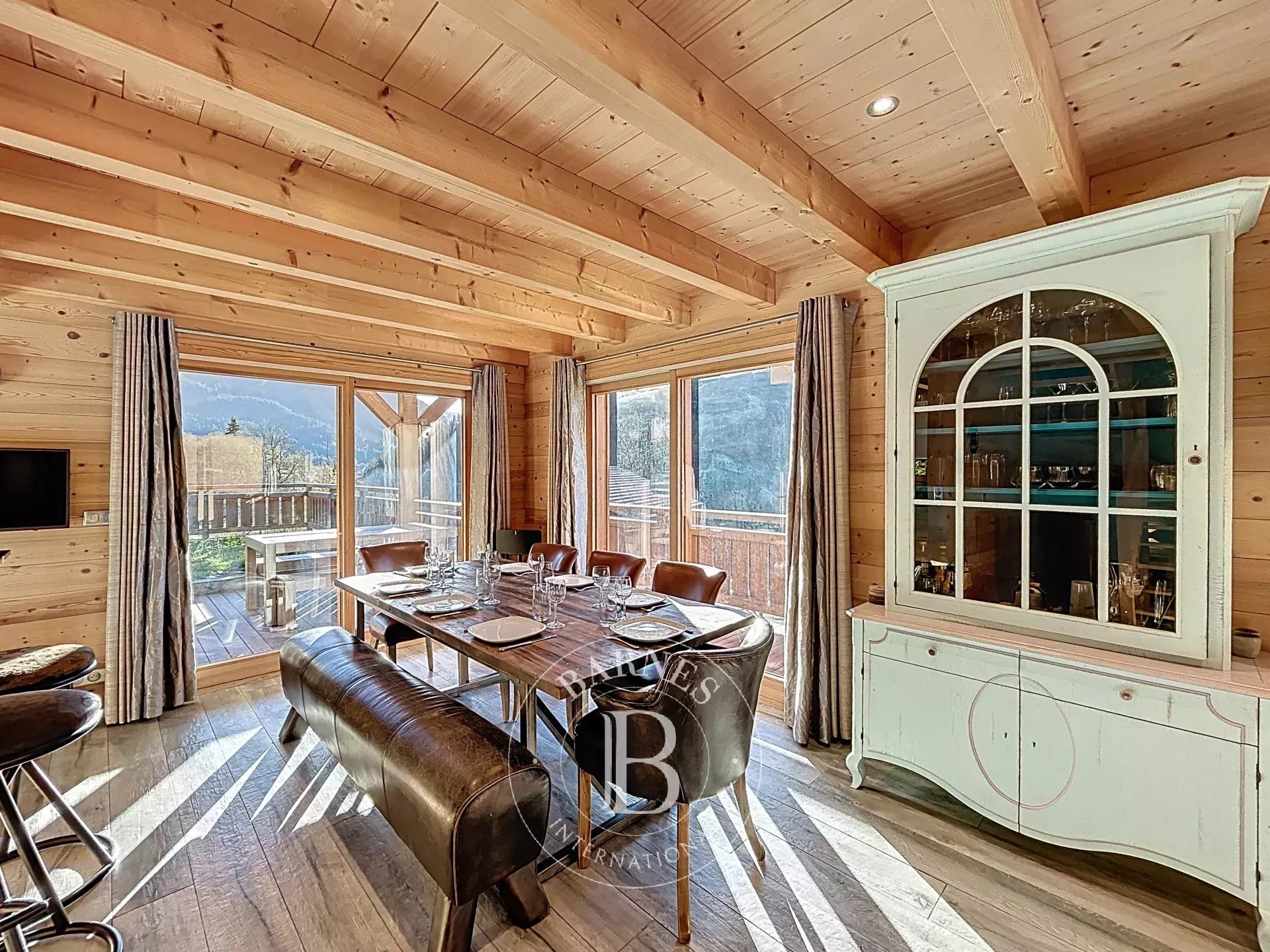 Photo of Châtel – 4-bedroom chalet with terrace and hot tub