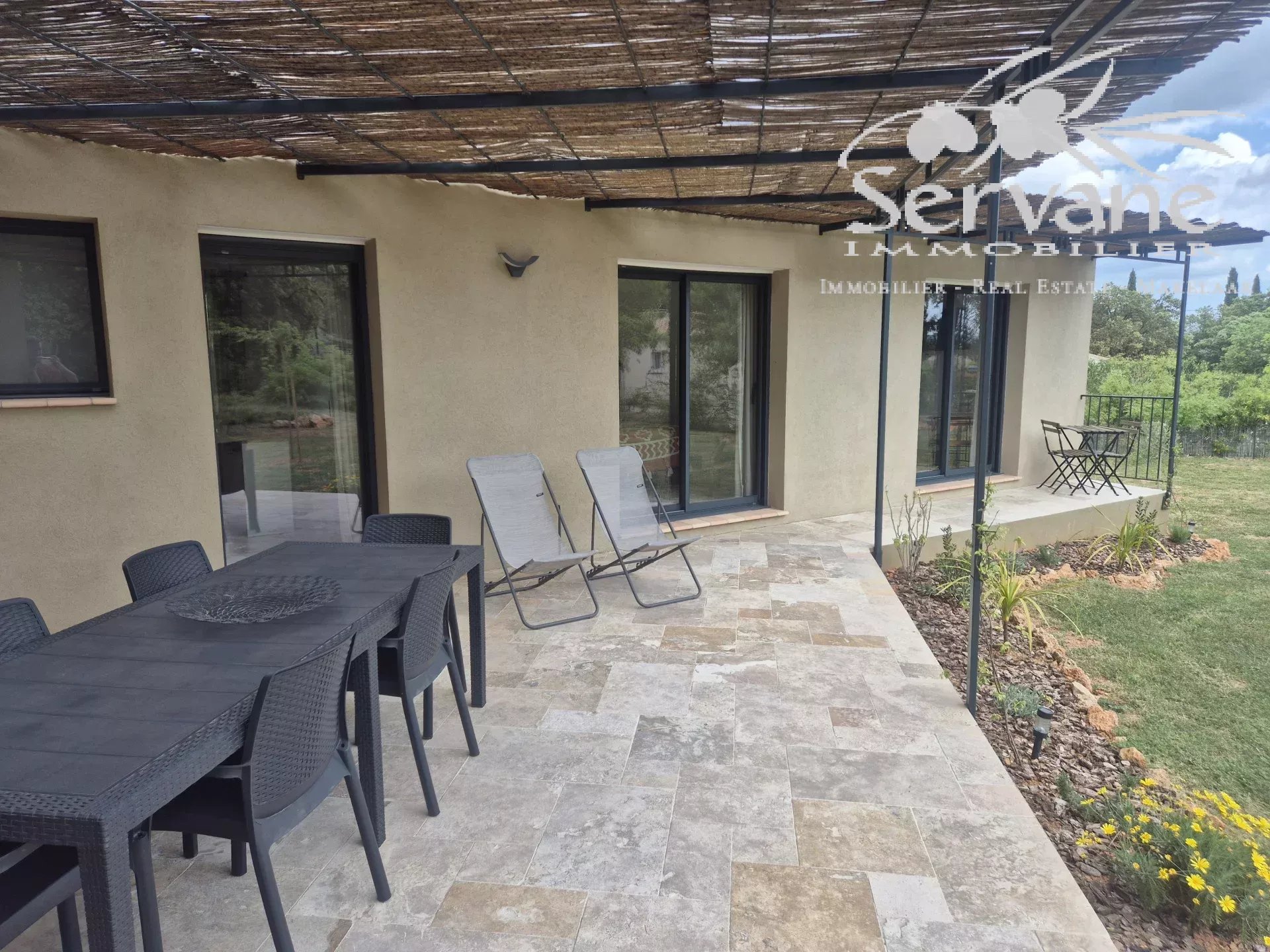 Villa and 4 gites in Cotignac, unique layout with pool house and pool