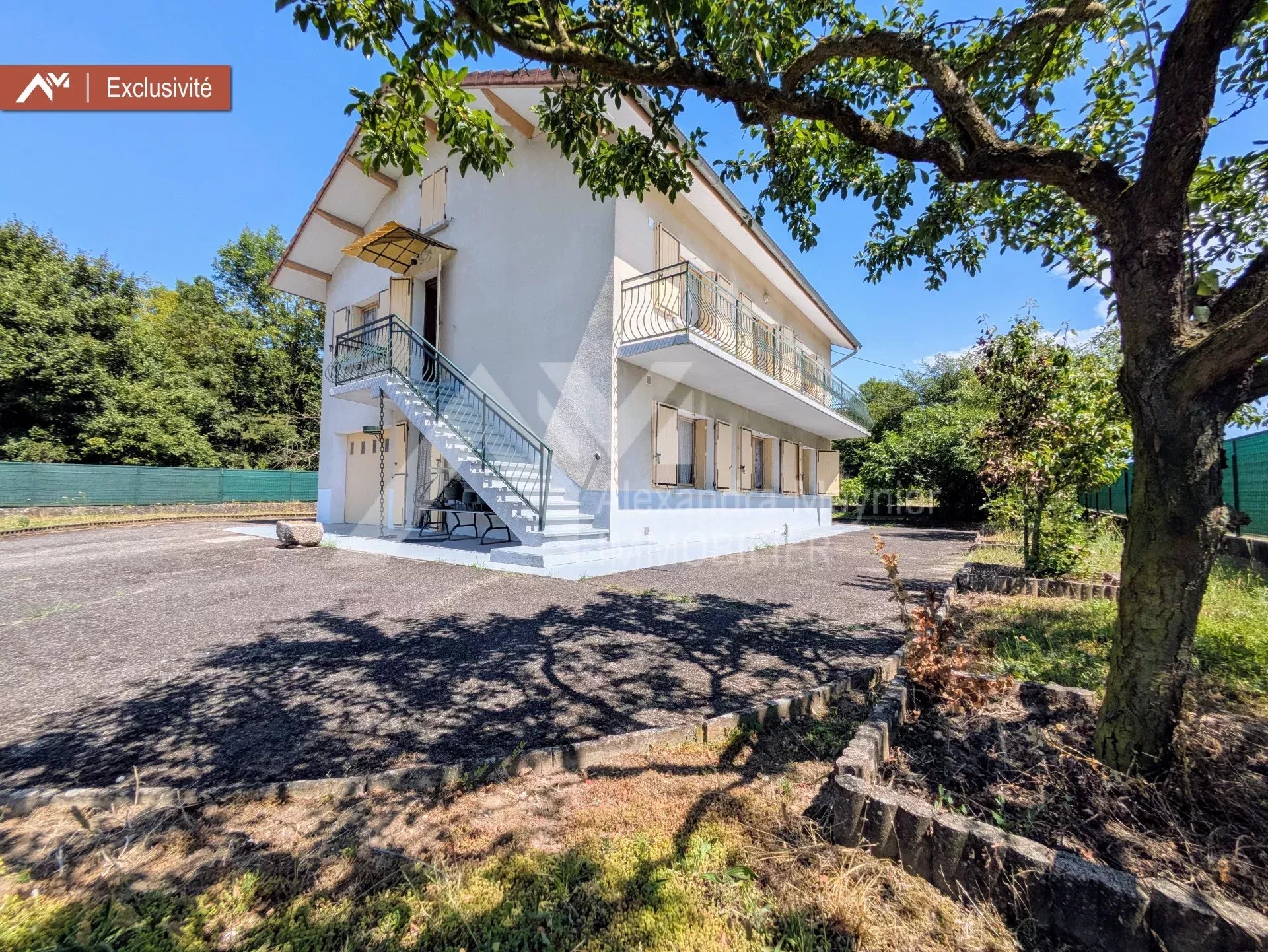 Agence immobilière de 