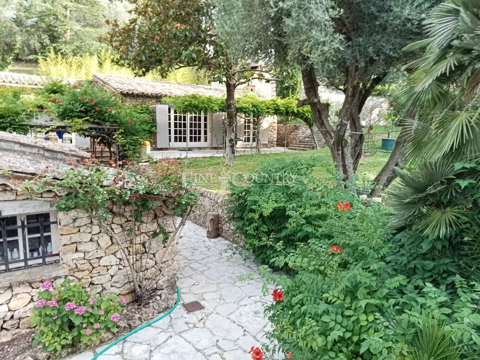 Photo of villa for sale in Opio