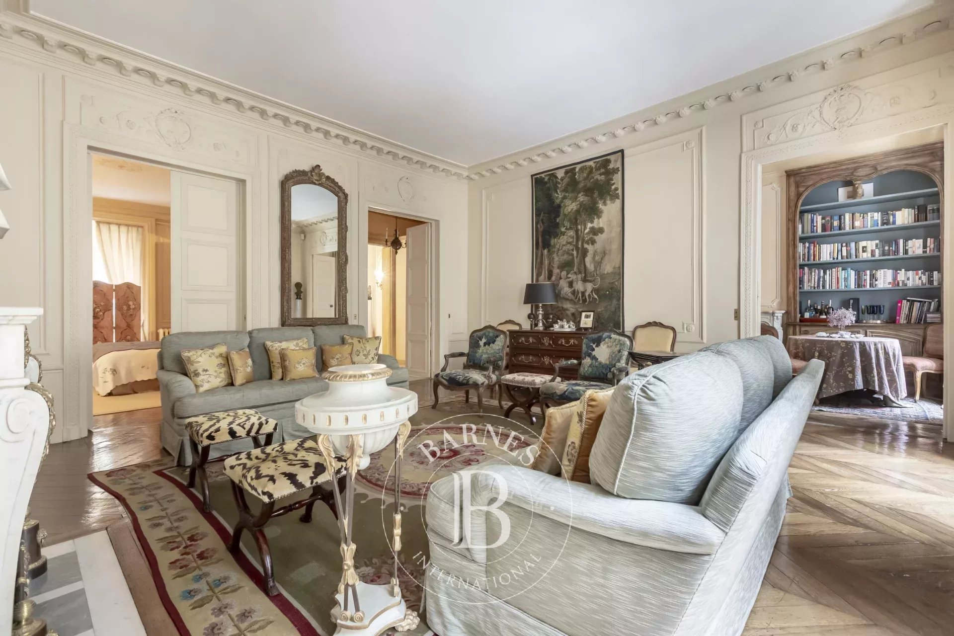 Daire Paris 8ème - picture 6