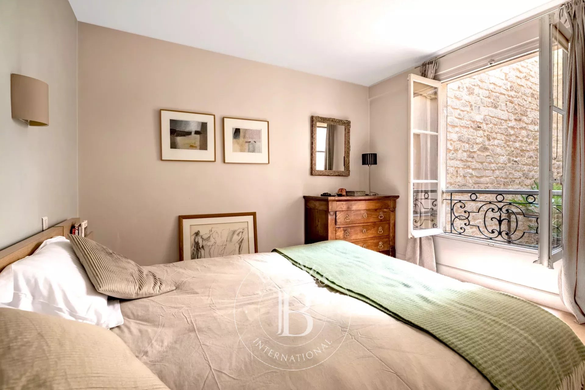 Daire Paris 3ème - picture 16