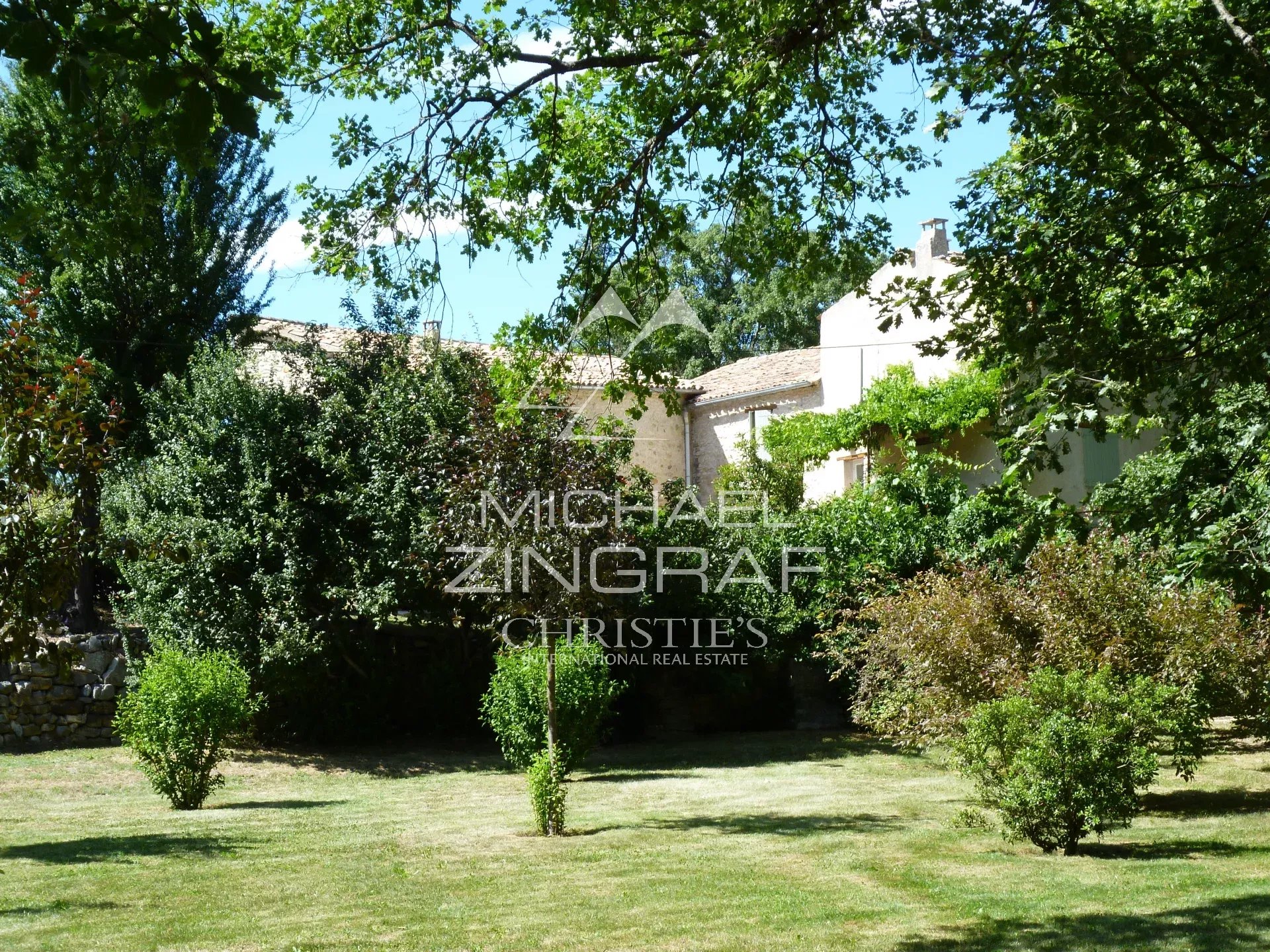 5 Bedroom Villa/Townhouse's Image 26