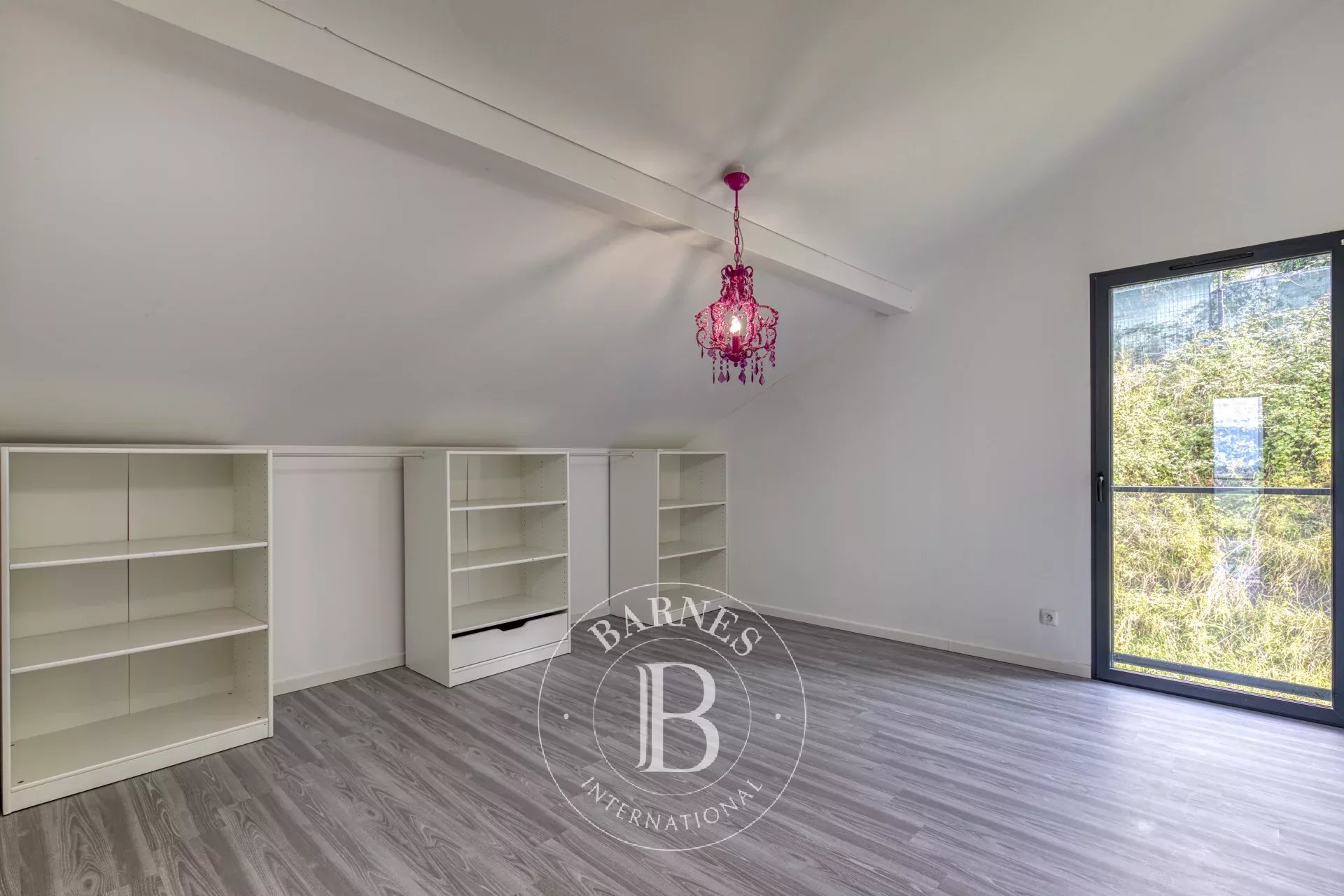 Ev Cranves-Sales - picture 14