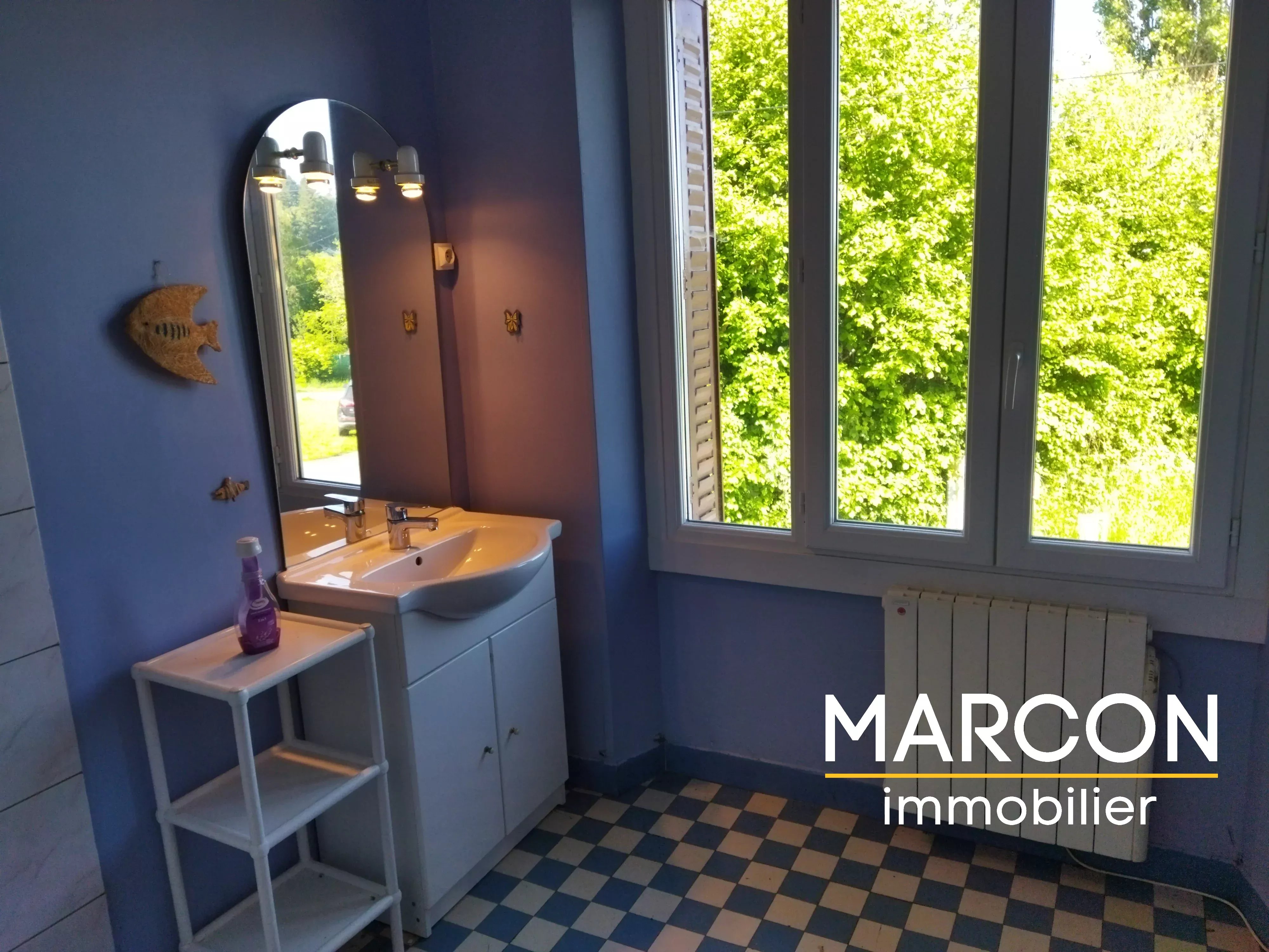 BELLE MAISON EN PIERRES entre GUERET et BOURGANEUF
