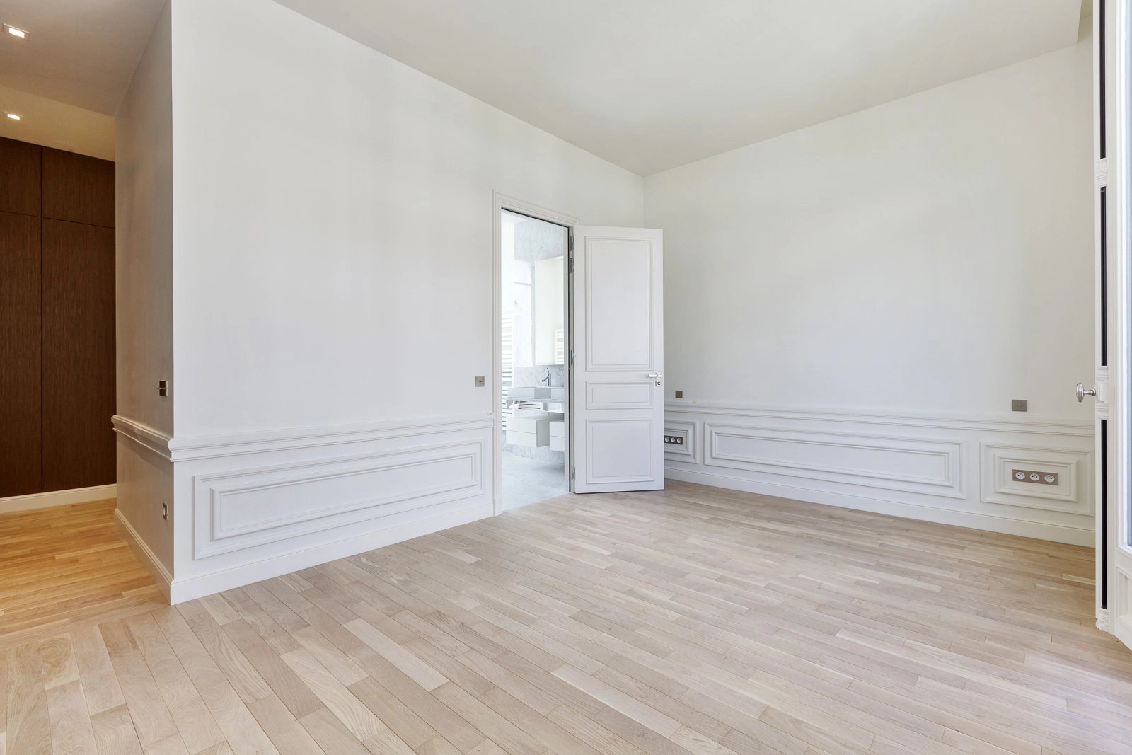 Paris  - Apartment 3 Bedrooms - picture 13