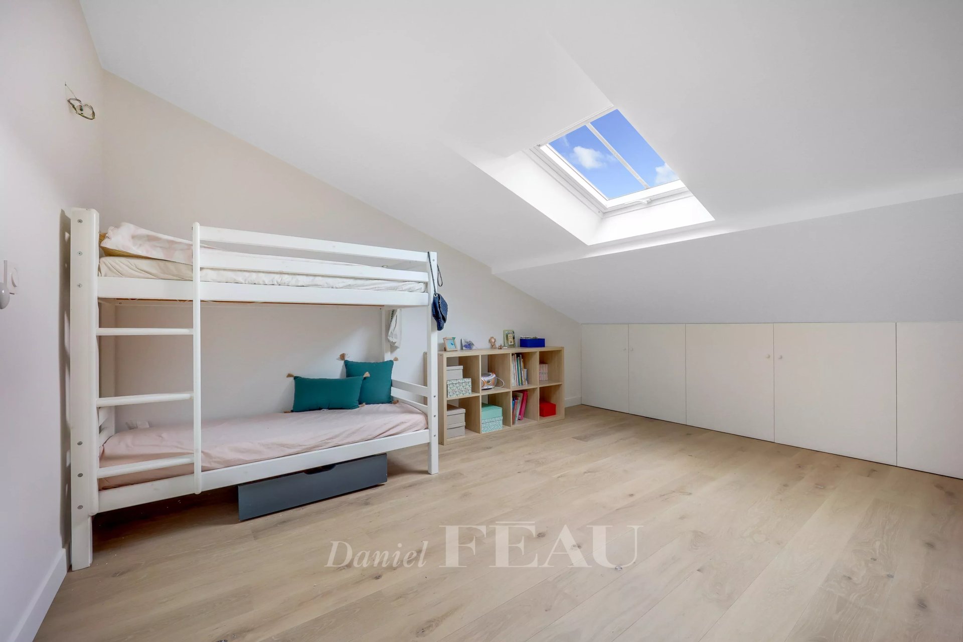 6 Bedroom Apartment/Flat's Image 6