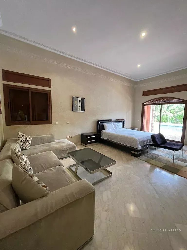  Image of Villa - 6 Bedrooms for Sale in Marrakech-Ménara-Marrakech-Morocco, Image 14