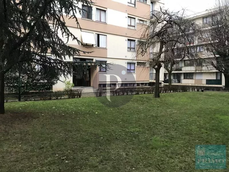 vente-appartement-1-piece-le-plessis-robinson-83872850