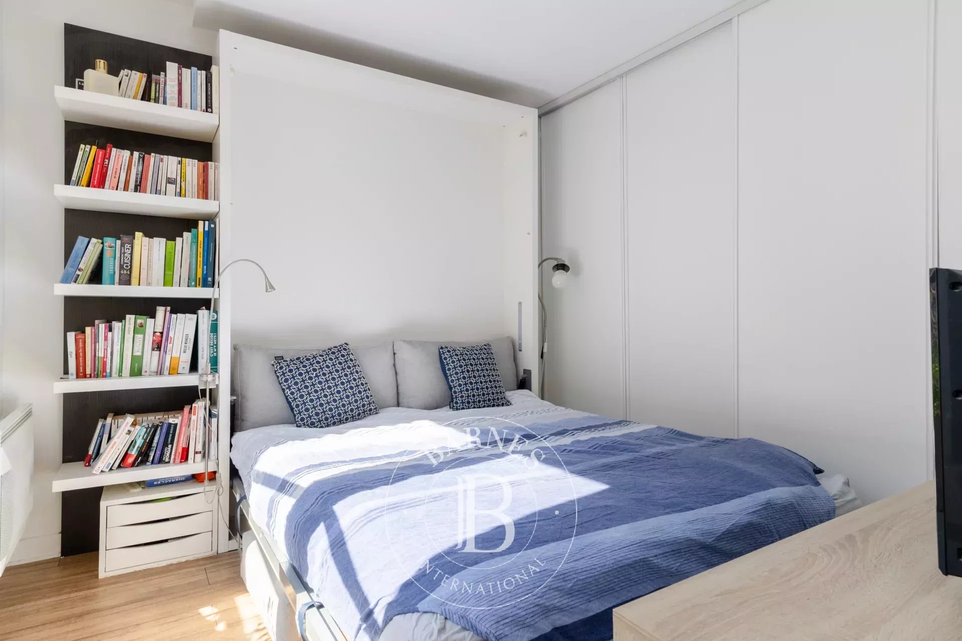 Daire Paris 3ème - picture 16