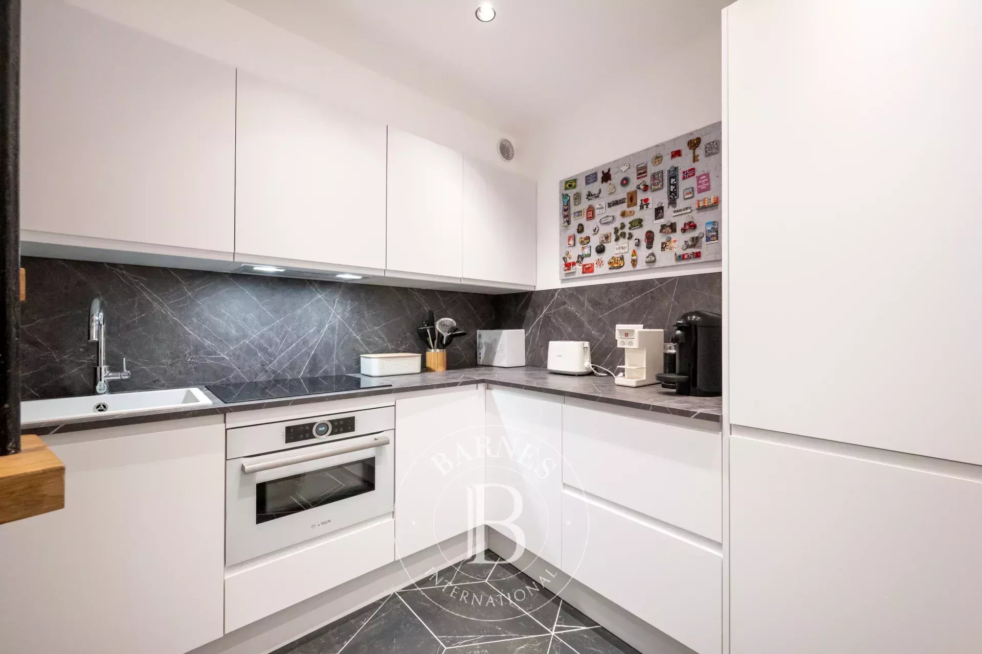 Daire Paris 8ème - picture 9