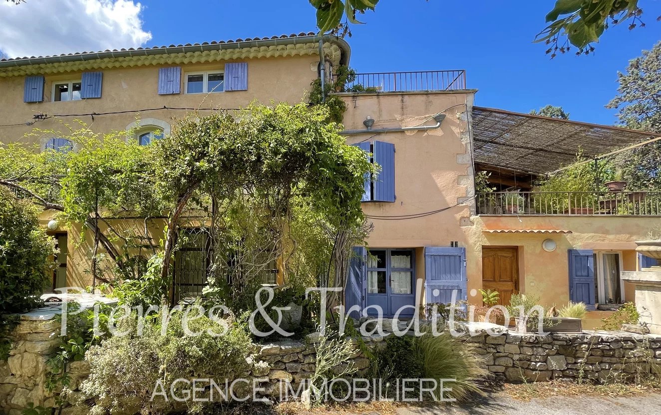 Agence immobilière de Pierres et Tradition en Luberon Apt