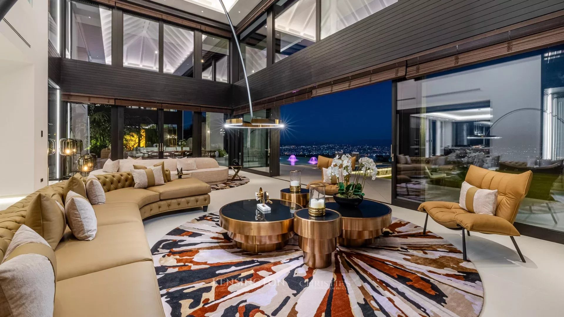 4 Bedroom Villa/Townhouse's Image 88