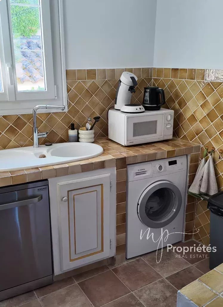 Studio apartment 2 rooms in Saint-Tropez