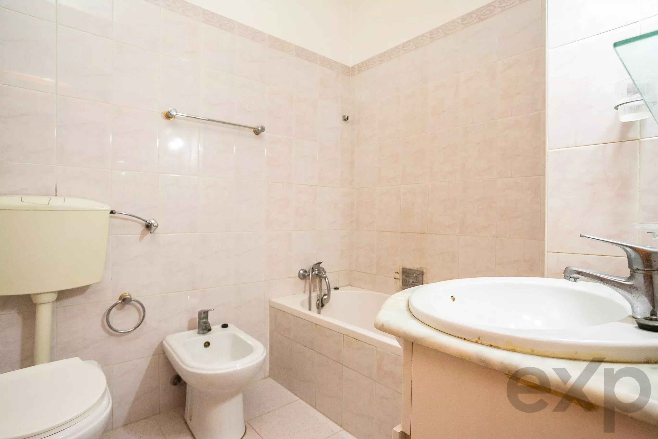 Two-Bedroom Apartment in the Centre of Tavira, in Need of Renovation 87146121 image 27