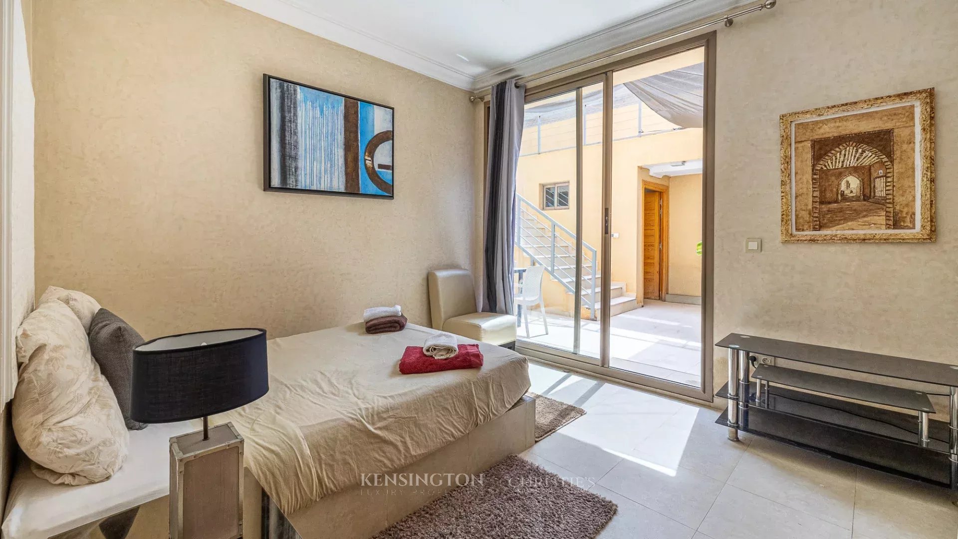 9 Bedroom Villa/Townhouse's Image 25