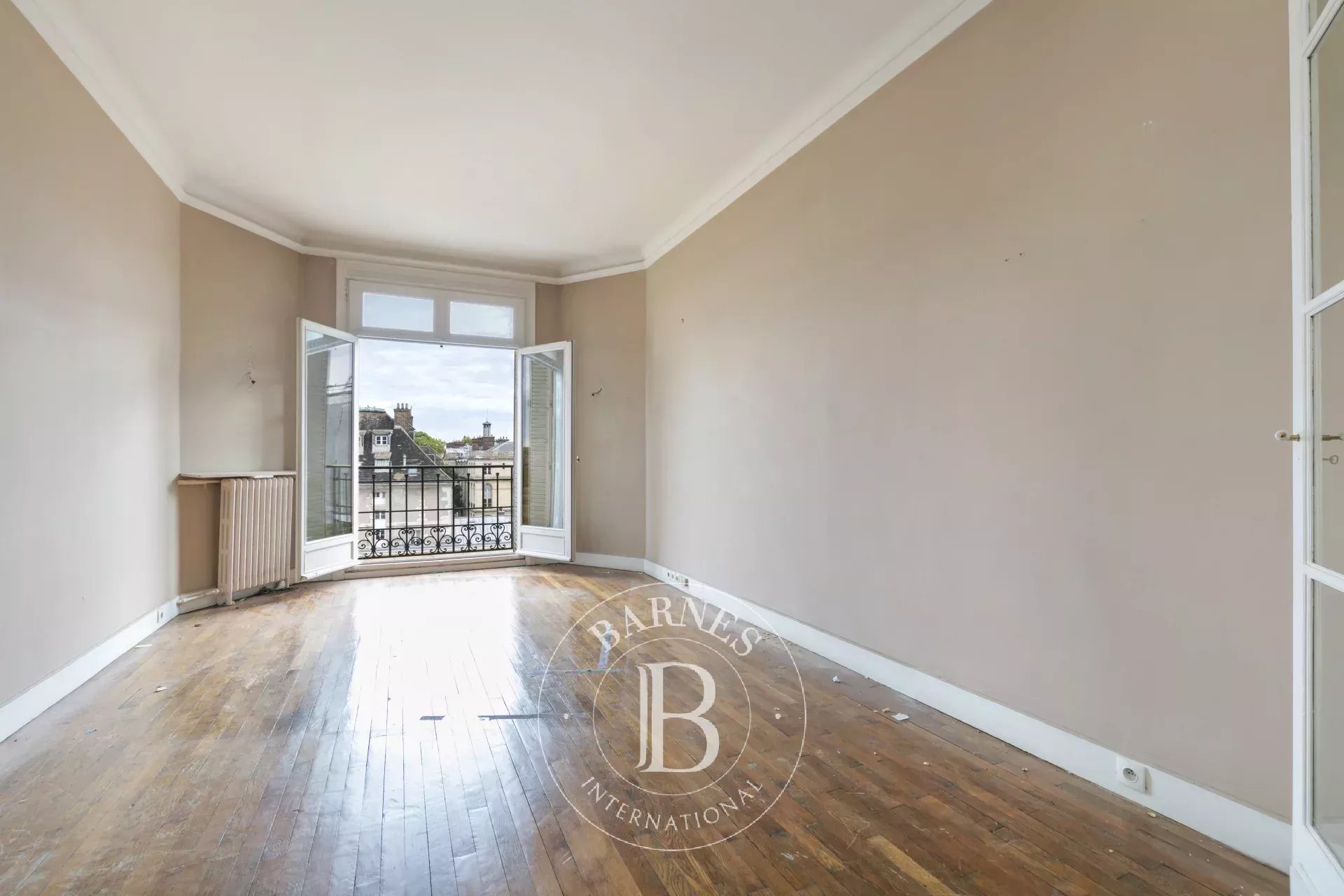 Daire Paris 6ème - picture 12